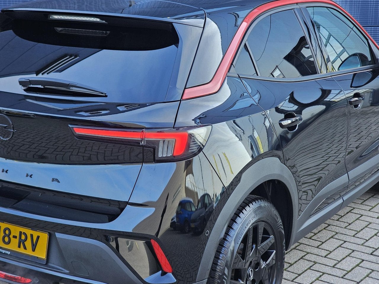 Foto 11 van Opel Mokka 1.2 Turbo GS Line Trekhaak afn. | Stoel en stuurw