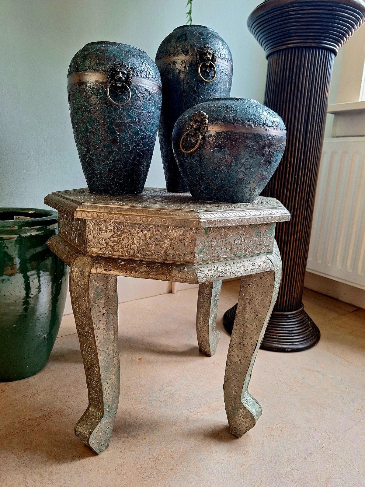 Bijzettafel en 3 vazen, Ophalen, Rond, Minder dan 55 cm, 45 tot 60 cm