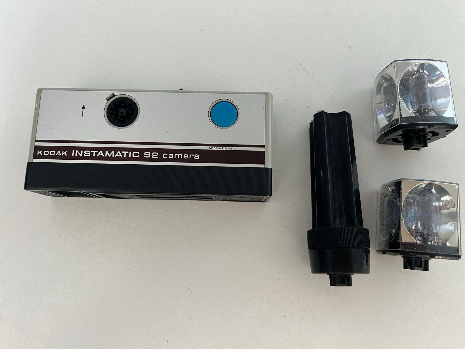 Kodak Instamatic 92 camera met flitsers en hoesje, Audio, Tv en Foto, Fotocamera's Analoog, Ophalen of Verzenden, Gebruikt, Compact