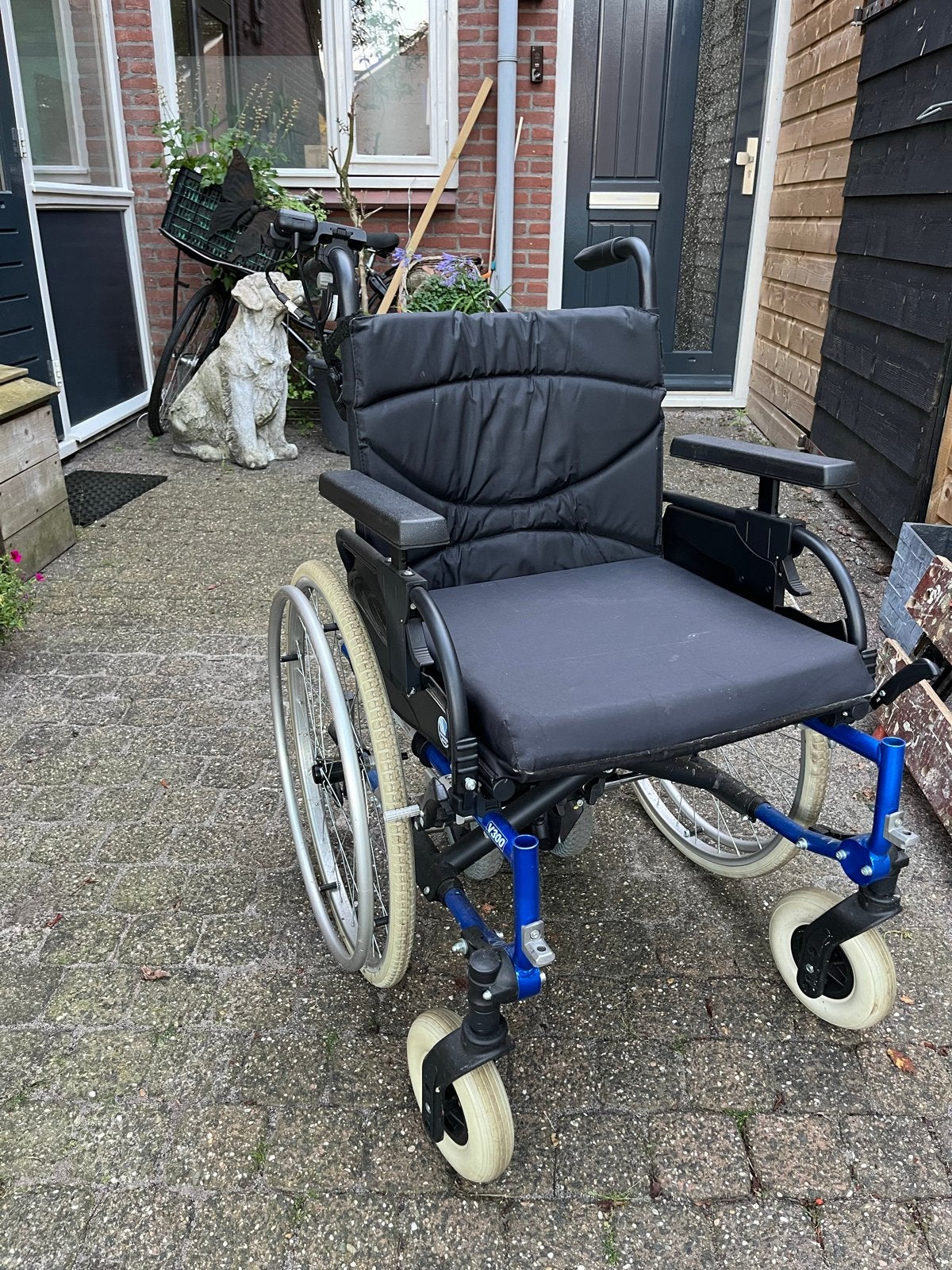 Rolstoel met duwondersteuning, Diversen, Rolstoelen, Zo goed als nieuw, Duwrolstoel, Inklapbaar, Ophalen