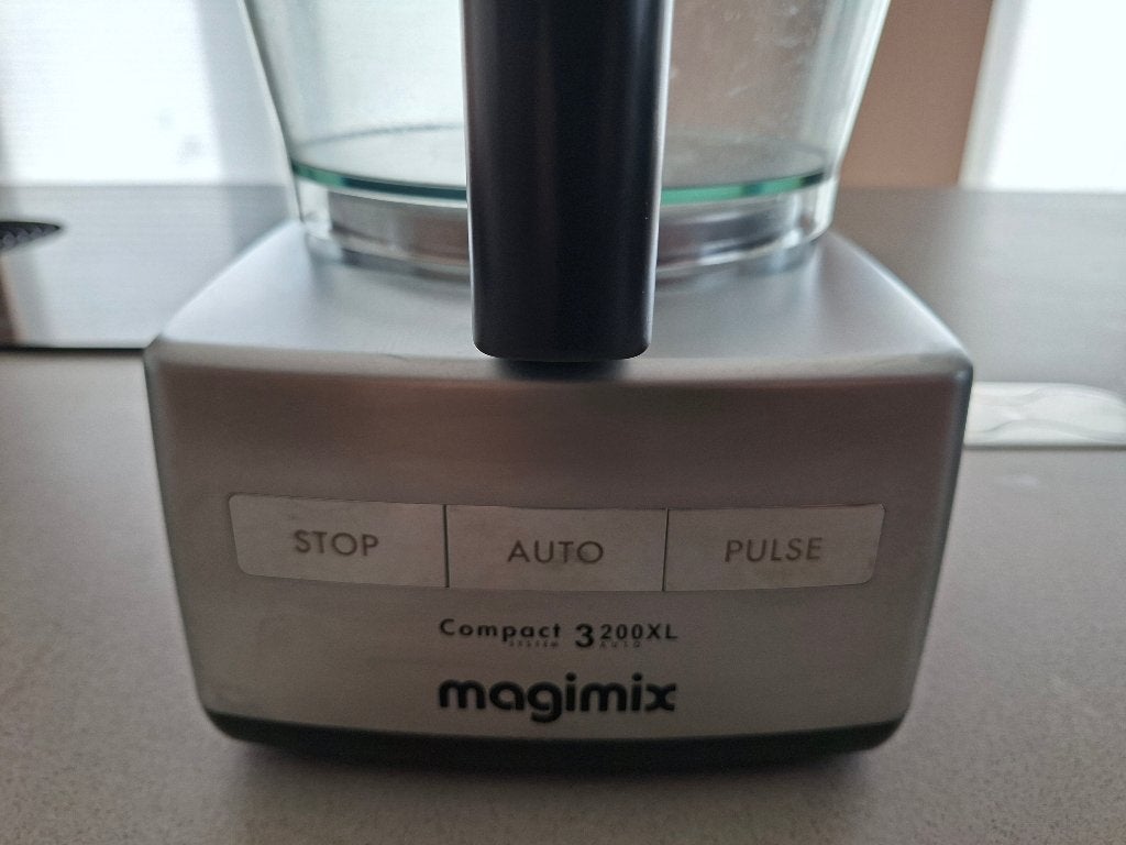 Magimix Compact 3200XL, Ophalen, 3 snelheden of meer, Zo goed als nieuw, 2 tot 3 liter
