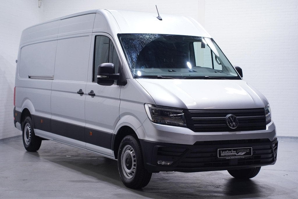 Volkswagen Crafter 2.0 TDI 177 pk DSG Aut. L4H3 Navi, Camera, Auto's, Bestelauto's, Stof, Gebruikt, Volkswagen, 3000 kg