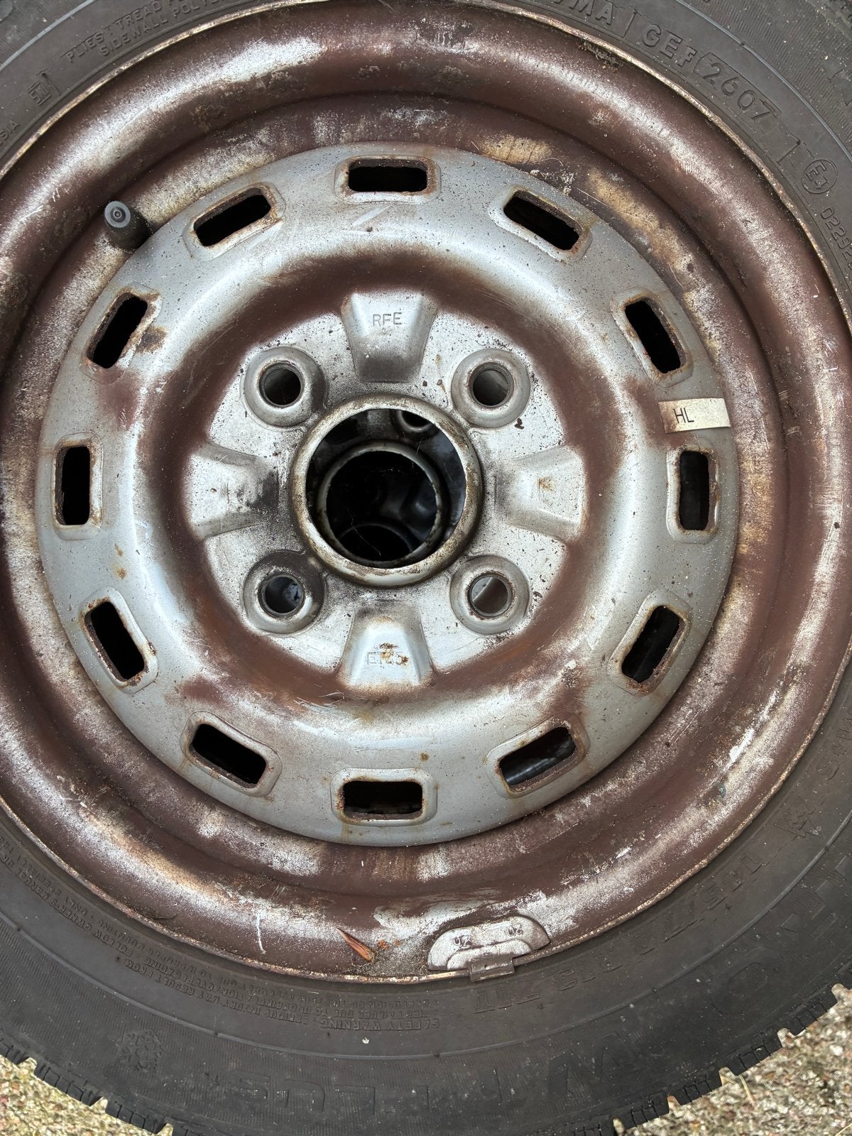 Vredesteijn winterbanden met velg voor Chevrolet Matiz/Spark, Ophalen, Gebruikt, Banden en Velgen, Winterbanden