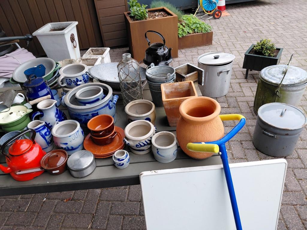 Mooie partij emmers potten en emaille kannen, Ophalen of Verzenden, Rond, Minder dan 30 cm