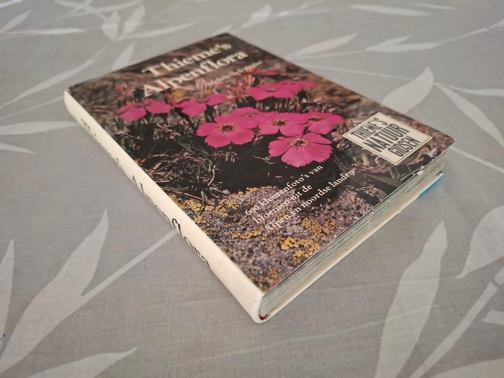 Thieme's ALPENFLORA  - Aichele / Schwegler, Boeken, Natuur, Gelezen, Bloemen, Planten en Bomen, Ophalen of Verzenden