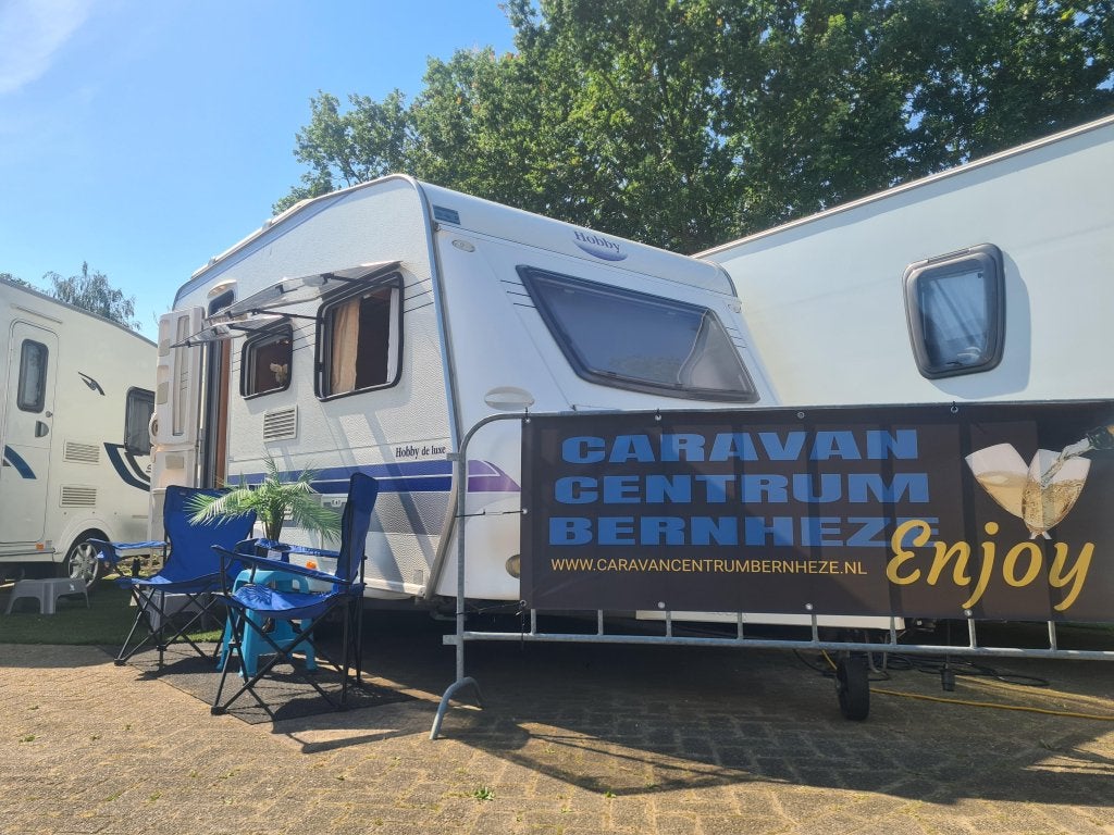 HOBBY DE LUXE 400 SF / MOVER / VT DOREMA PRESIDENT XL 300CM, Caravans en Kamperen, Caravans, Hobby, Bedrijf, Treinzit, 4 tot 5 meter