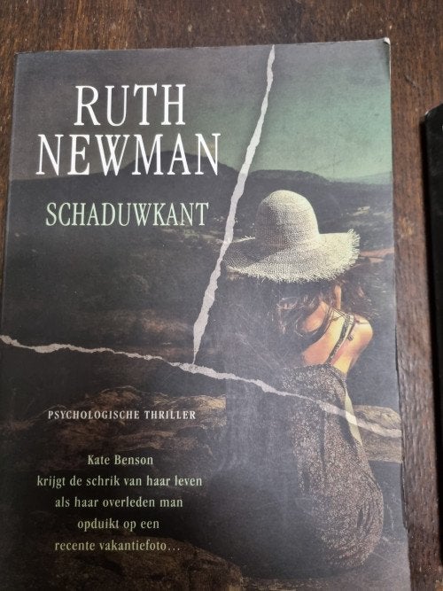 -	Boeken psychologische trillers 2 stuks, Ophalen of Verzenden