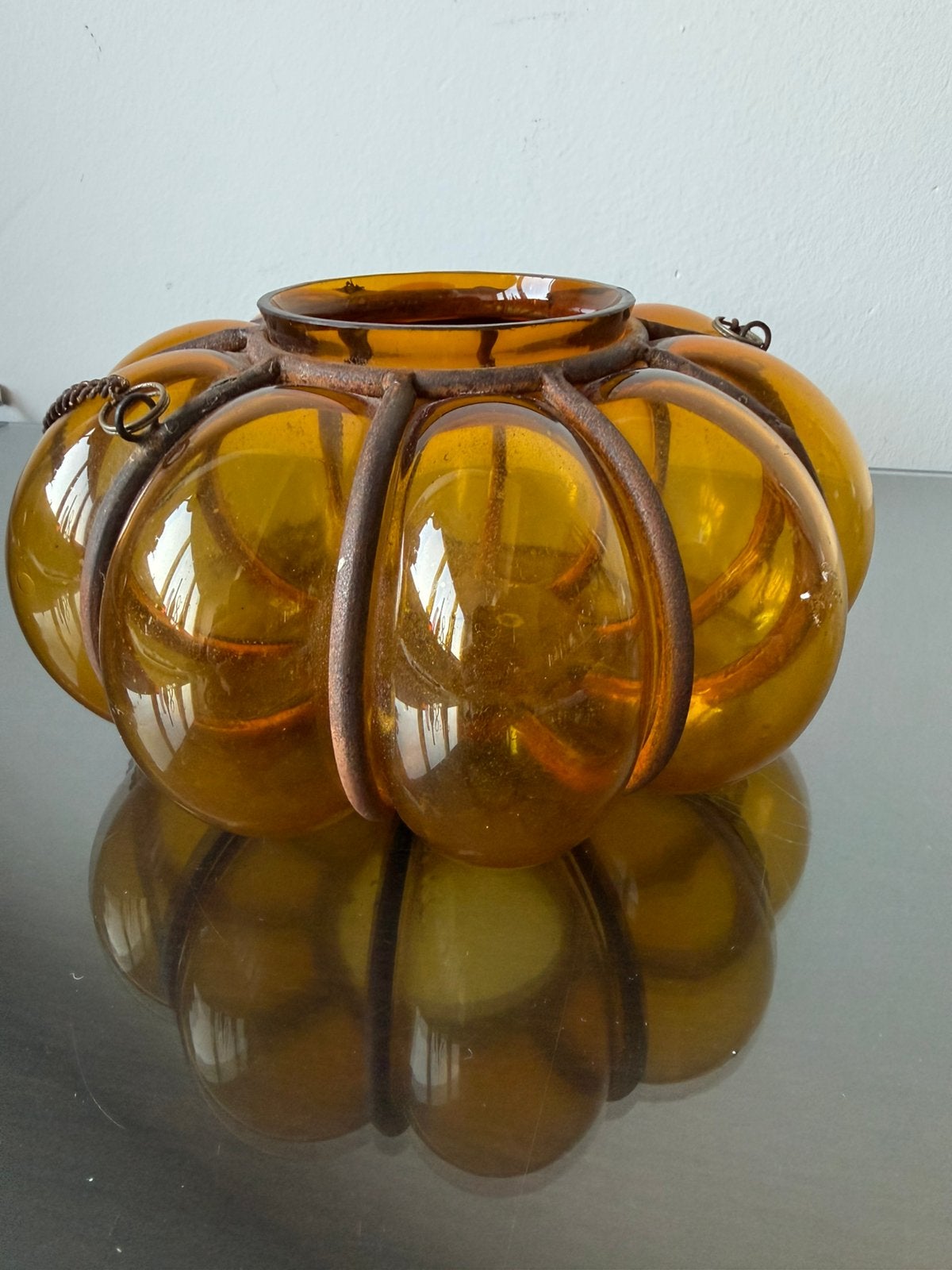 Venetiaans glaswerk pompoen amber in gietijzer, Antiek en Kunst, Antiek | Glas en Kristal, Ophalen of Verzenden