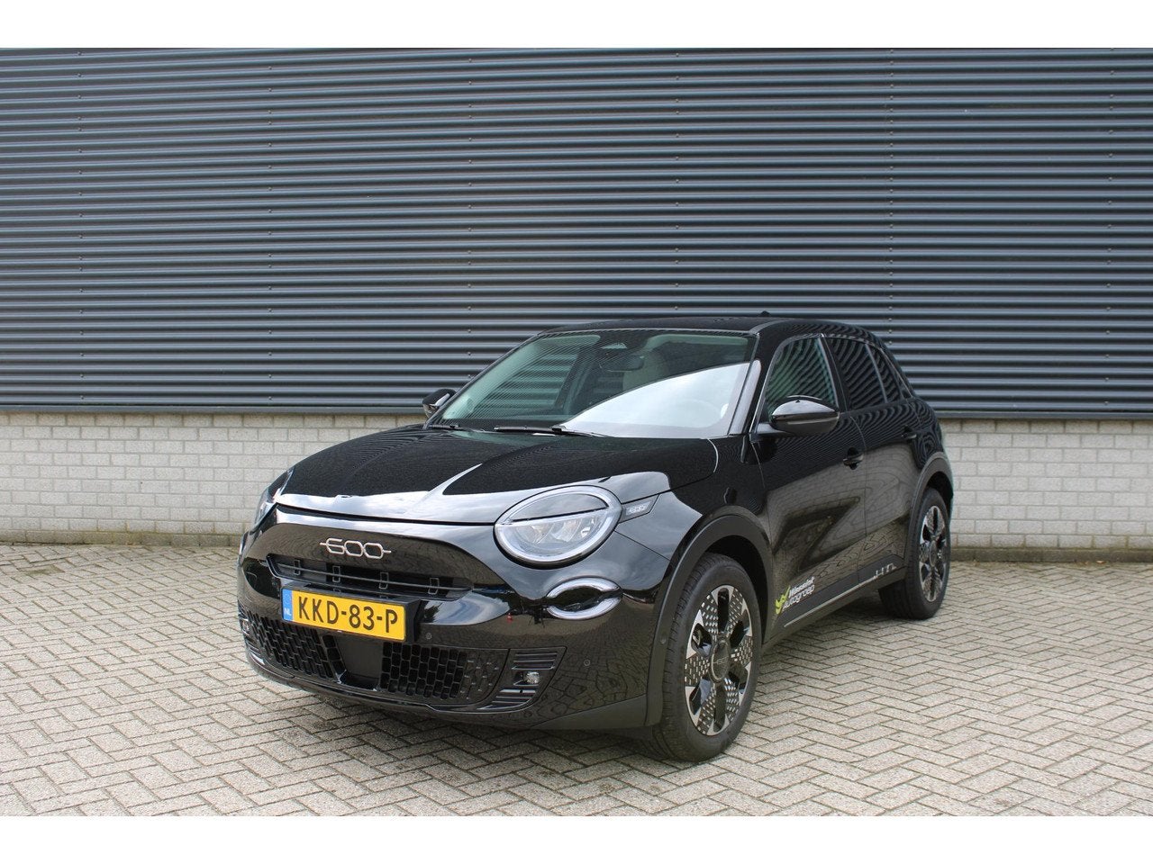Fiat 600E La Prima 54 kWh (bj 2026, automaat), Auto's, Automaat, Automatische klimaatregeling, Gebruikt, 156 pk