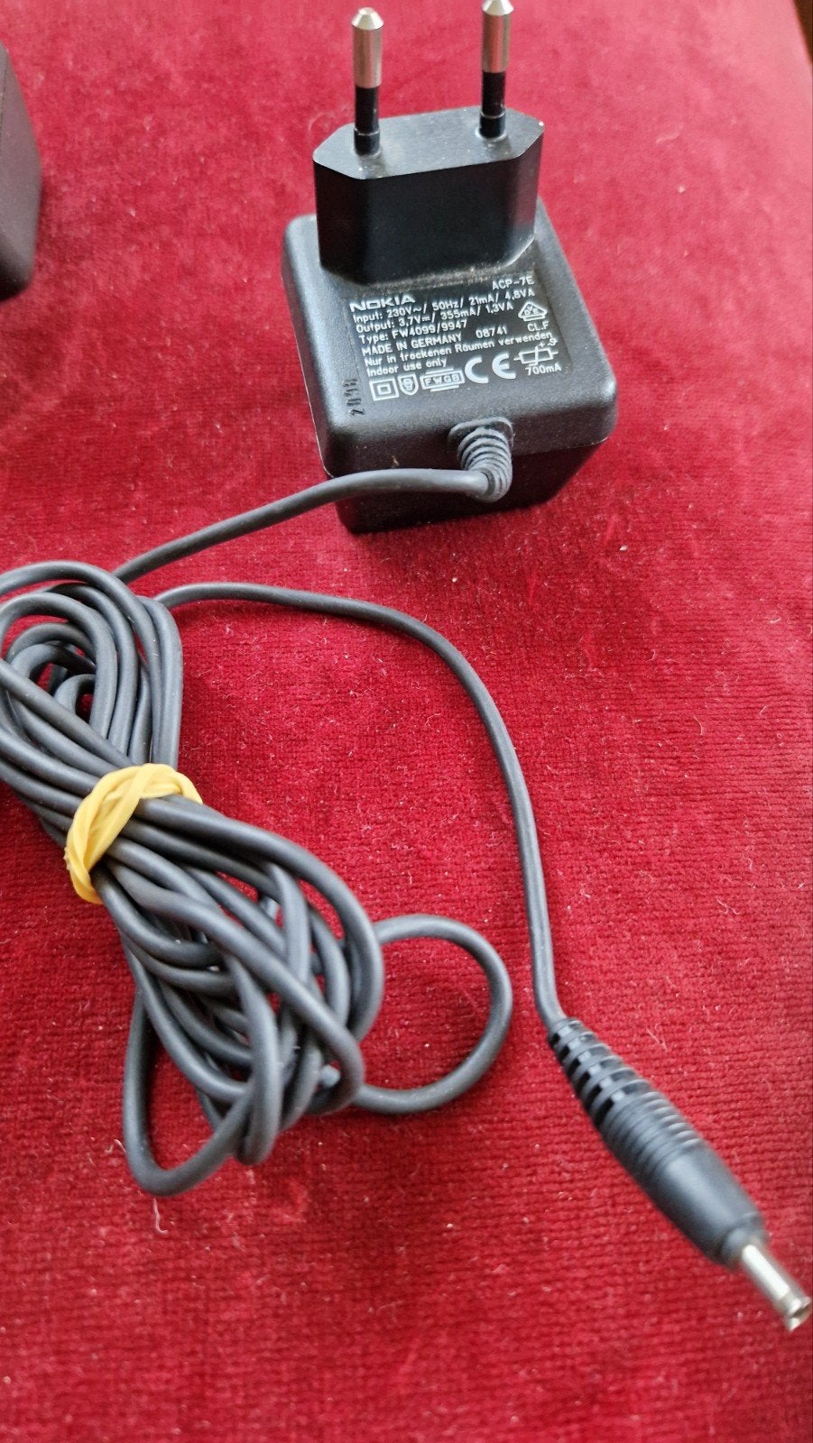 2 Nokia opladers - origineel en per stuk te koop, Telecommunicatie, Karaportti 2, 02610 Espoo, Finland, Gebruikt, Adapter, Nokia