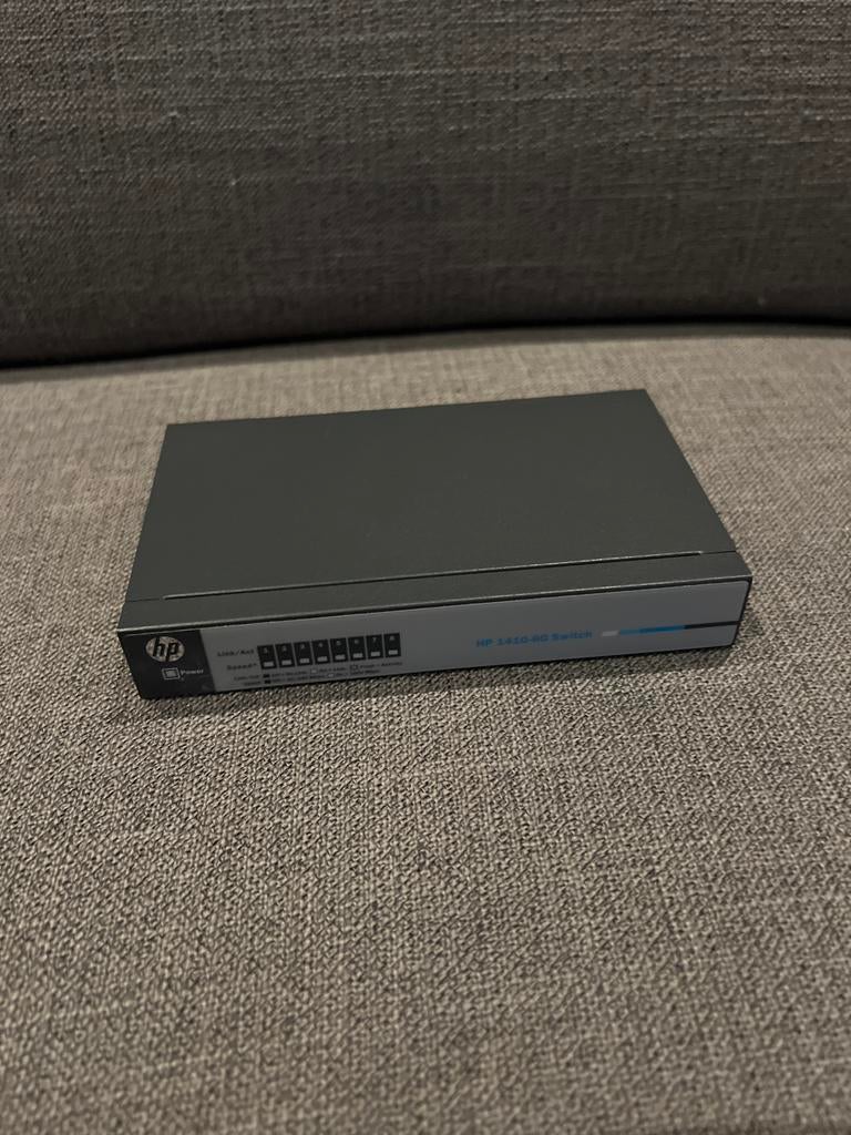 HP 1410-8G Switch - 8-poorts Gigabit Ethernet Switch, Computers en Software, Android Tablets, Zo goed als nieuw, Verzenden