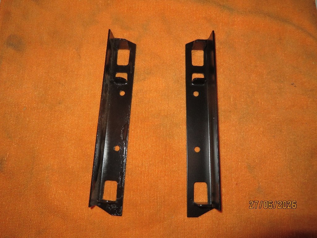 Zundapp Ks125 type 521 - beide radiateur - bevestigingen., Ophalen of Verzenden, Zo goed als nieuw, Frame
