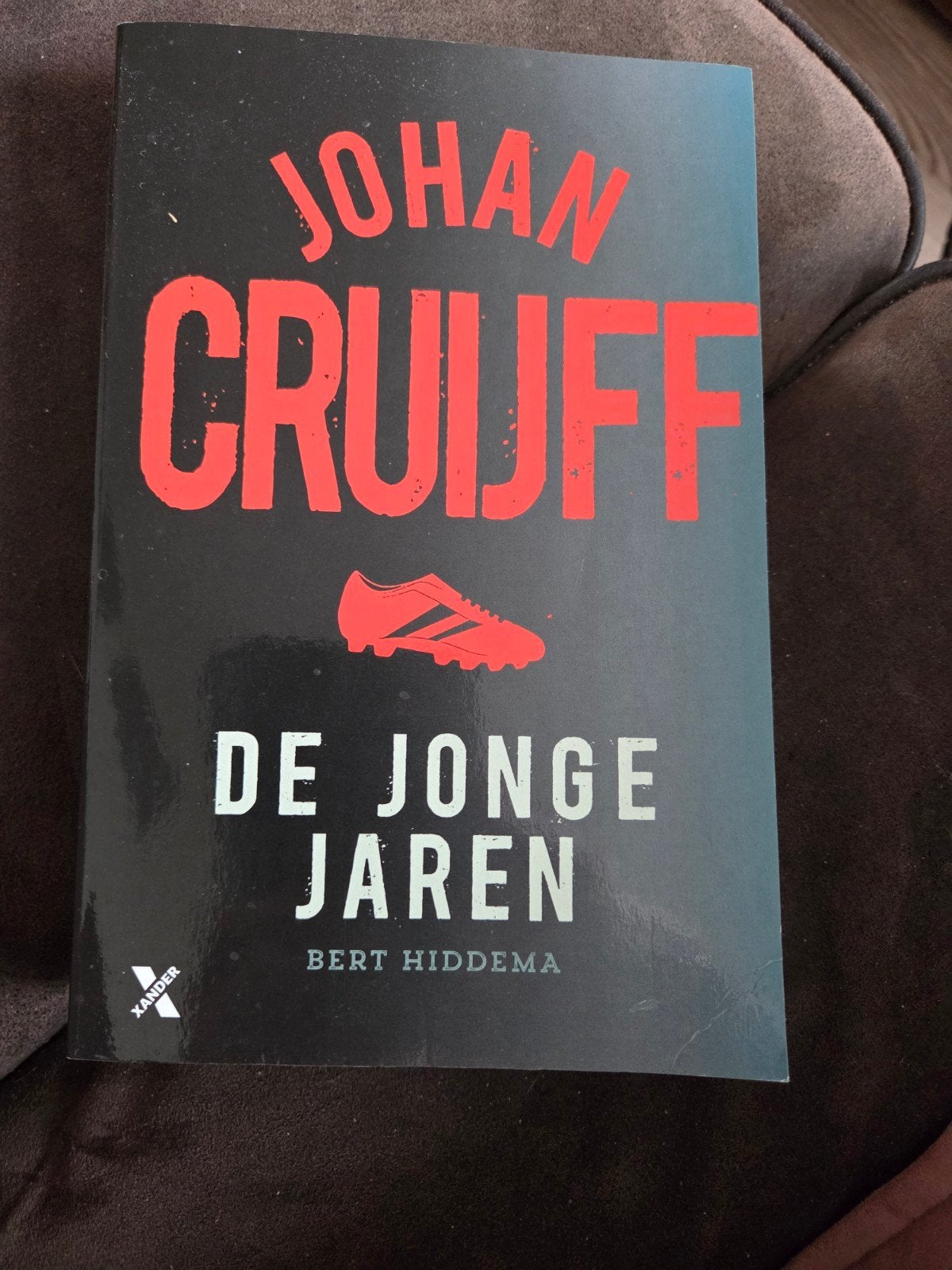 Johan Cruijff: De Jonge Jaren - Bert Hiddema, Ophalen of Verzenden, Zo goed als nieuw, Bert Hiddema, Overige sporten