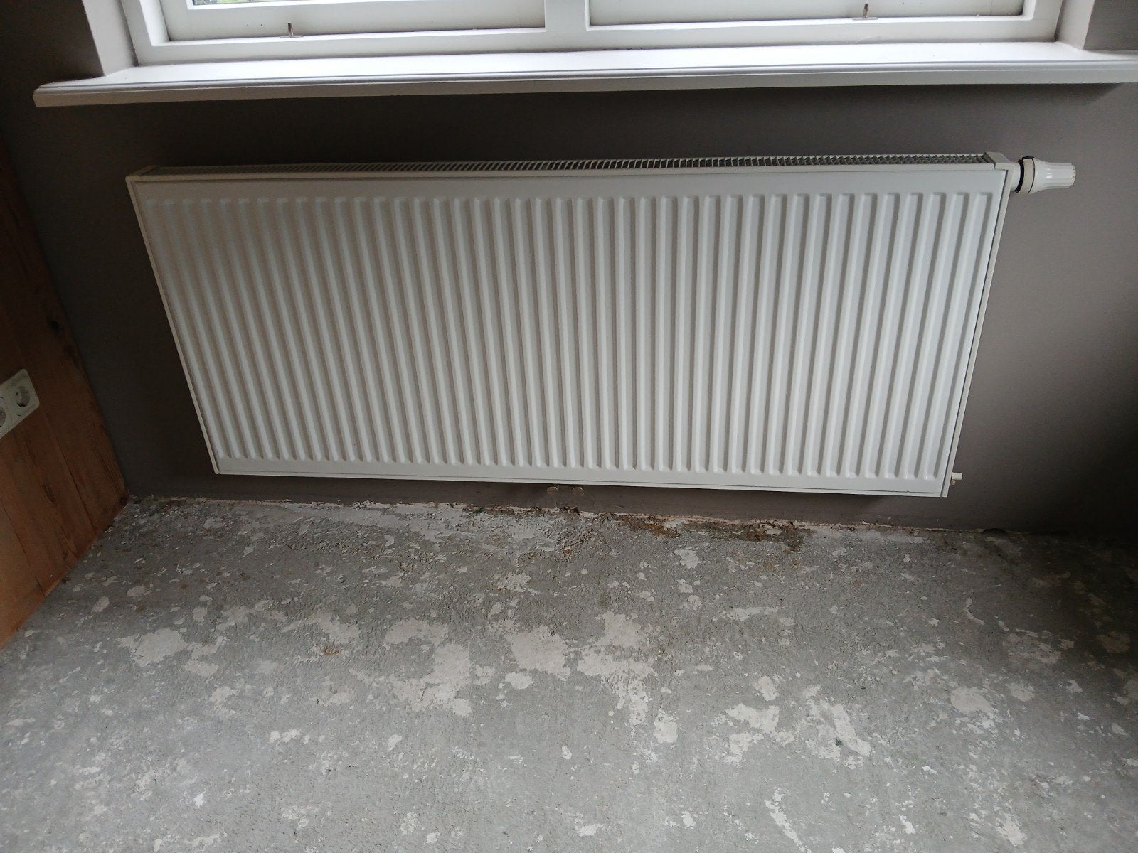 radiator 140 x 60, Doe-het-zelf en Verbouw, Verwarming en Radiatoren, Ophalen, 30 tot 80 cm, Radiator, Zo goed als nieuw