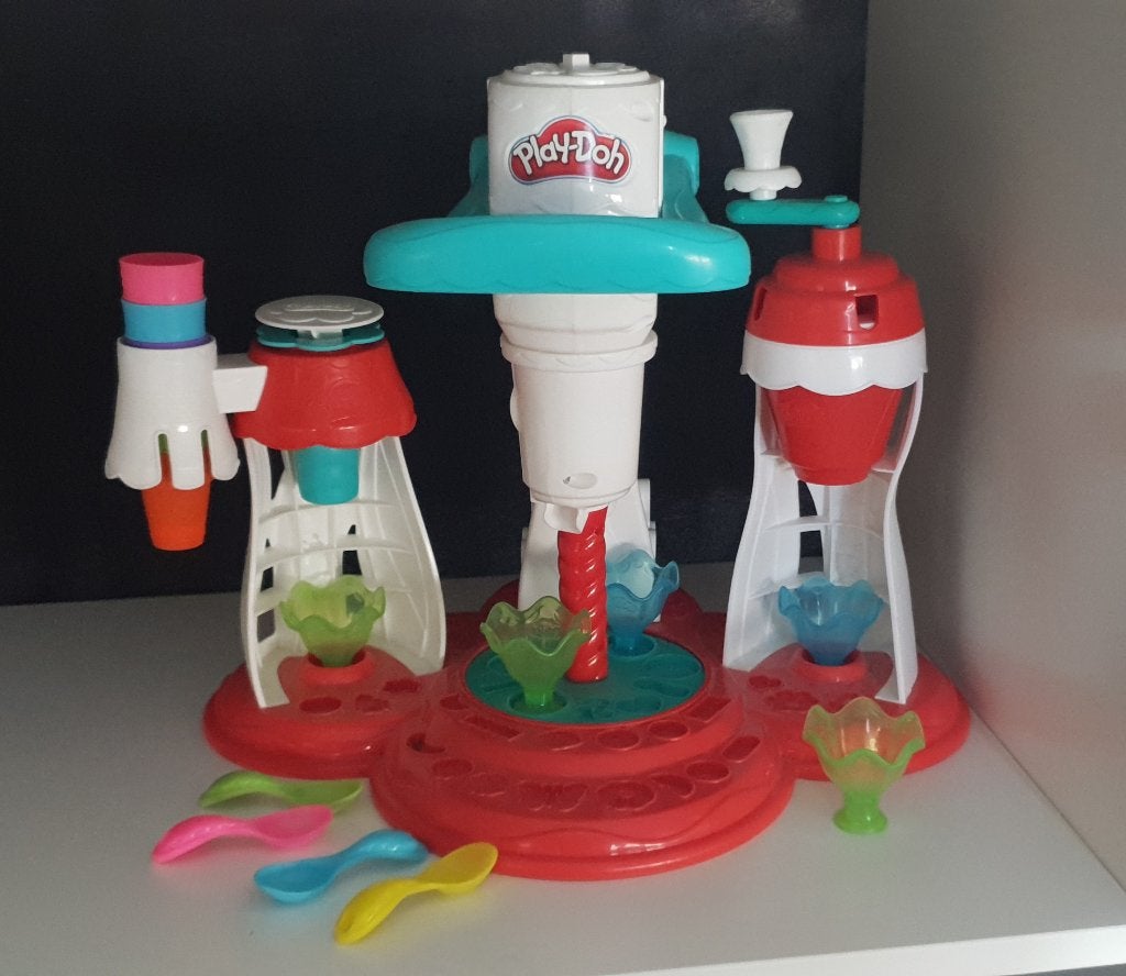 Veel Play Doh setten, Ophalen of Verzenden, Zo goed als nieuw, Knutselen
