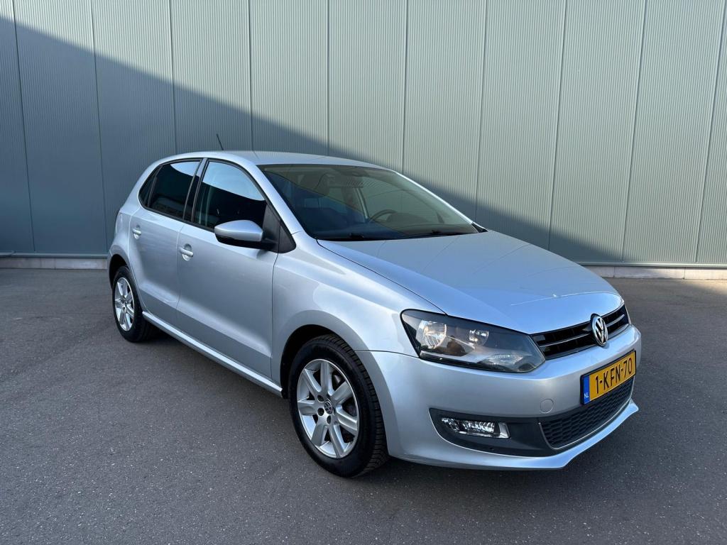 Volkswagen Polo 1.2 TSI BlM. Hi Ed. CRUISE | CLIMA | NAVI !, Auto's, Voorwielaandrijving, Euro 5, 40 €/maand, 4 cilinders