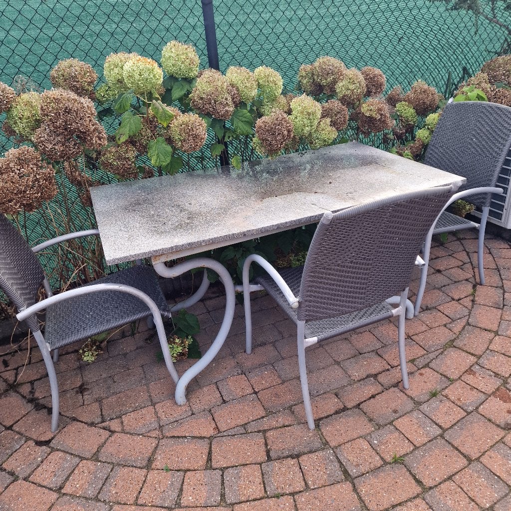 Granieten tuintafel met 3 stoelen, Tuin en Terras, Ophalen, Gebruikt, Rechthoekig, Overige materialen