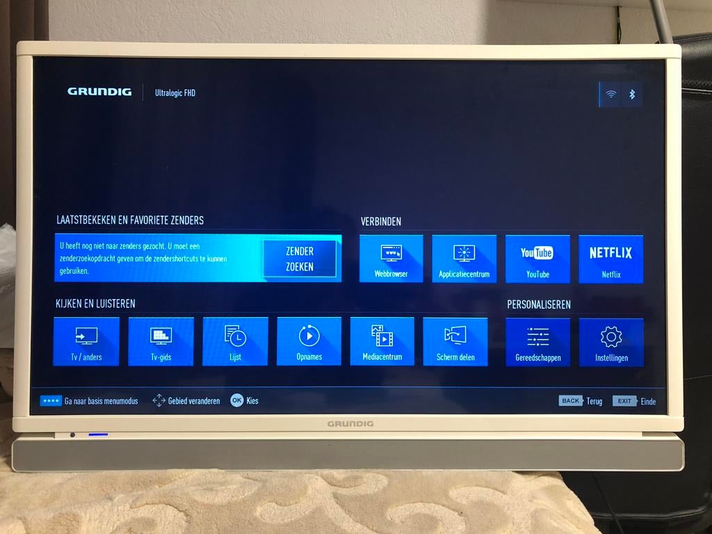 Grundig LDC Tv 32 Inch, Ophalen, Zo goed als nieuw, 50 Hz, Grundig
