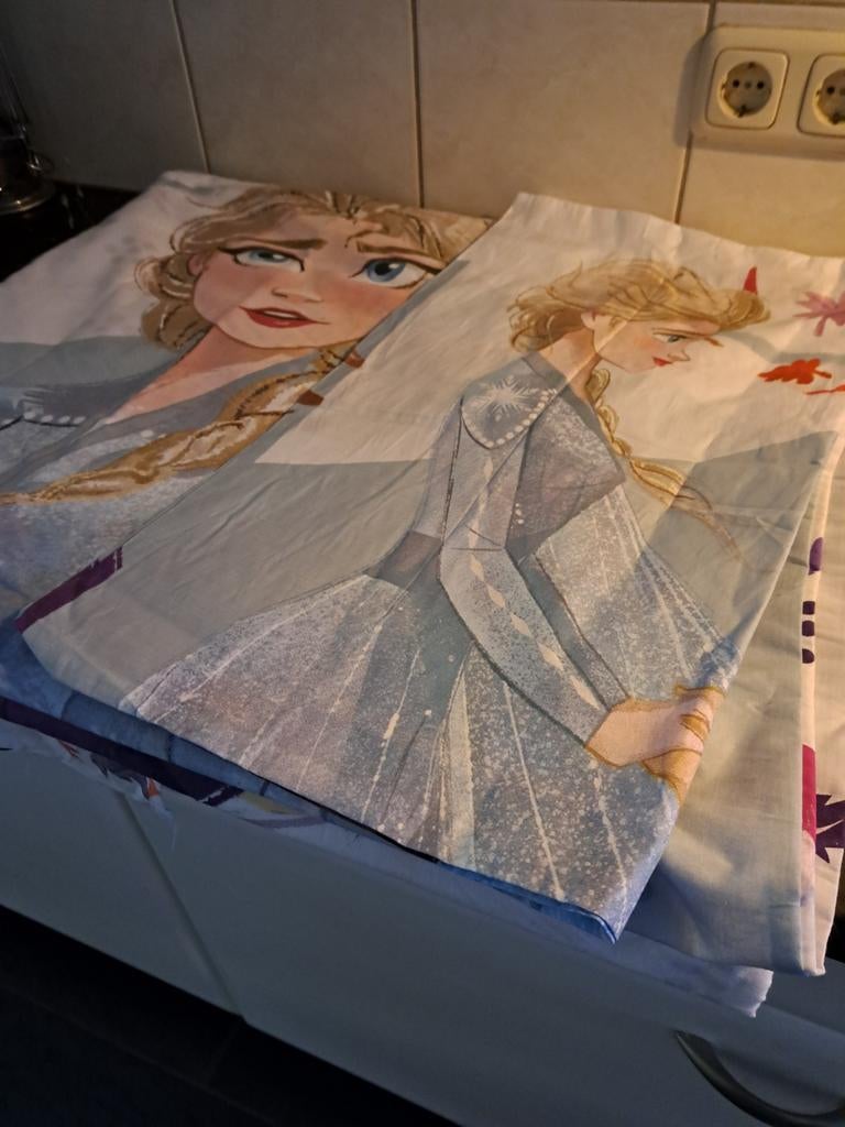 Frozen dekbedovertrek, Ophalen of Verzenden, Zo goed als nieuw, Eenpersoons, 90 cm