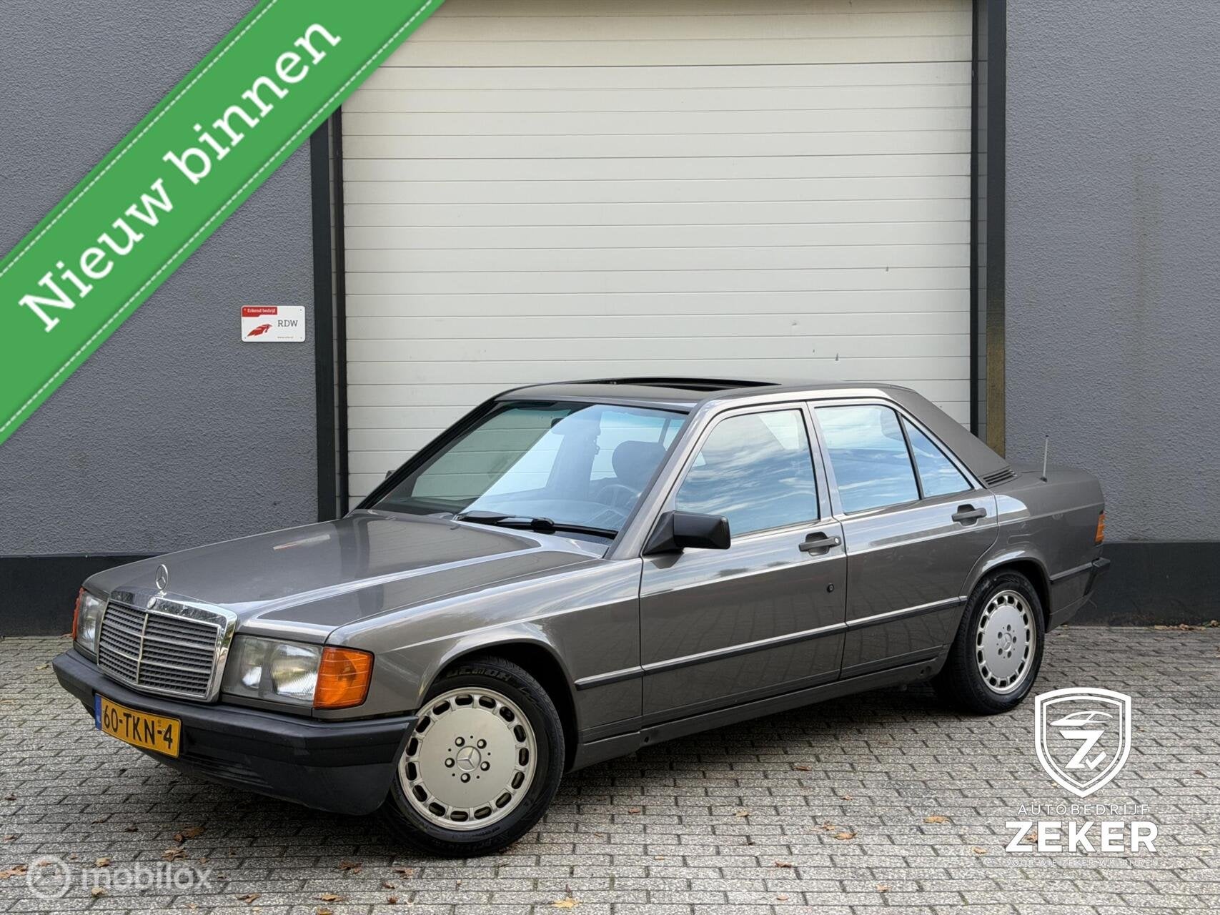 Mercedes 190-serie 2.0 E / UNIEK / 2 JAAR APK / NETTE AUTO, Auto's, Achterwielaandrijving, Gebruikt, 4 cilinders, 122 pk
