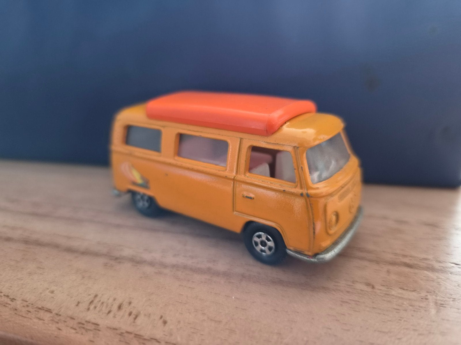 Matchbox Volkswagen Camper (1970) - Oranje Speelgoedbus, Ophalen of Verzenden, Gebruikt, Bus of Vrachtwagen, Matchbox