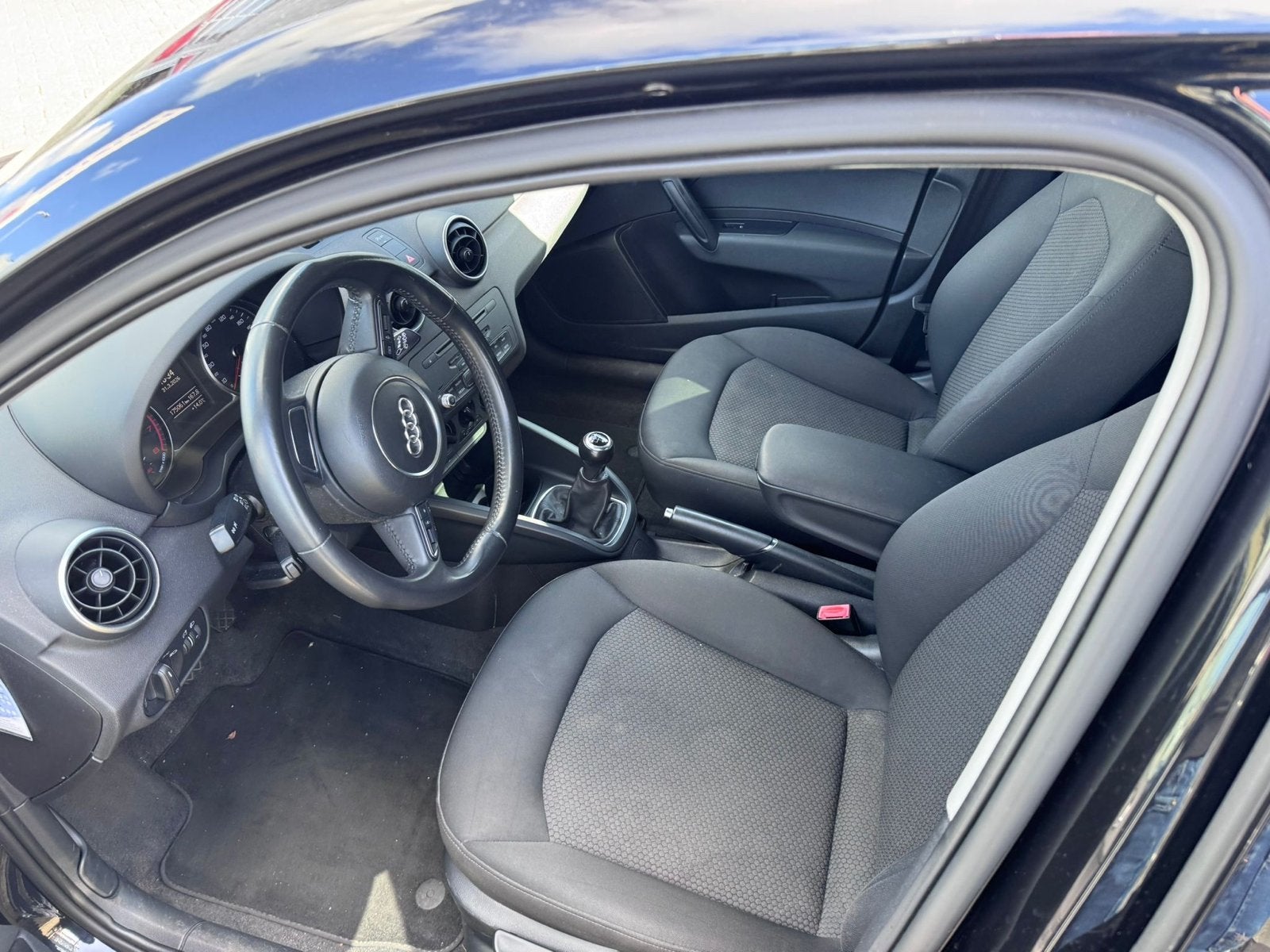Audi A1 1.2 Tfsi 63KW SB 2012 Zwart, Voorwielaandrijving, A1, 4 cilinders, 4 stoelen