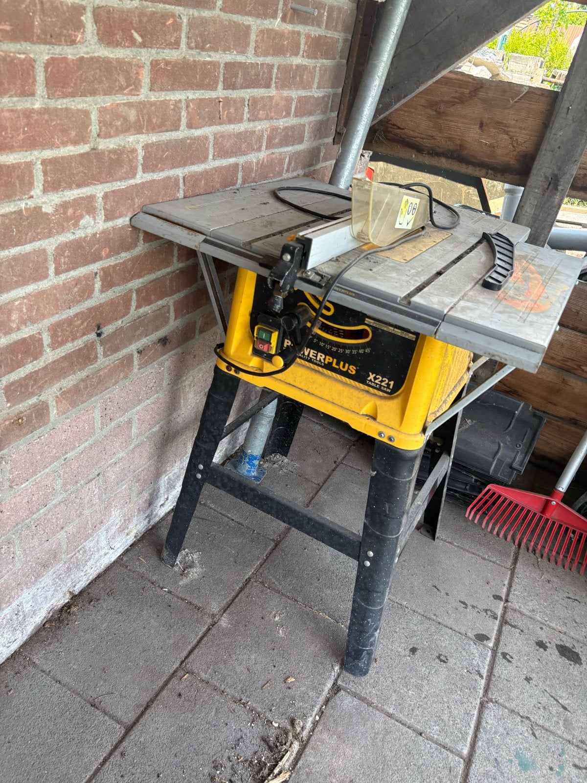 Powerplus X221 Tafelzaag - Gebruikt, Ophalen of Verzenden, Gebruikt, Cirkelzaag