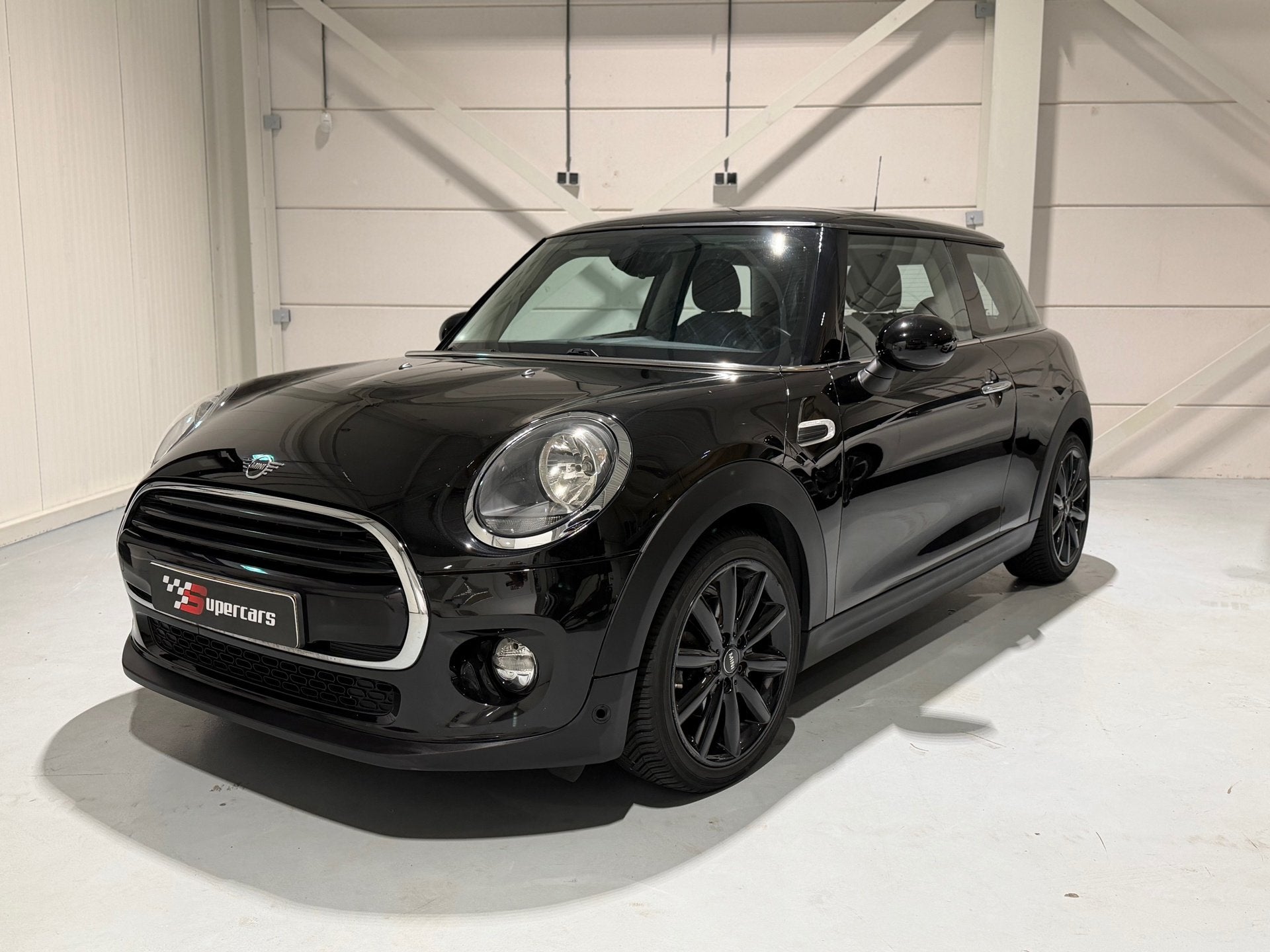 Mini 3-Deurs 1.5 Cooper |Cruise|LMV|Airco|PDC|NL-auto|, Auto's, Mini, Voorwielaandrijving, Gebruikt, Euro 6, 4 stoelen