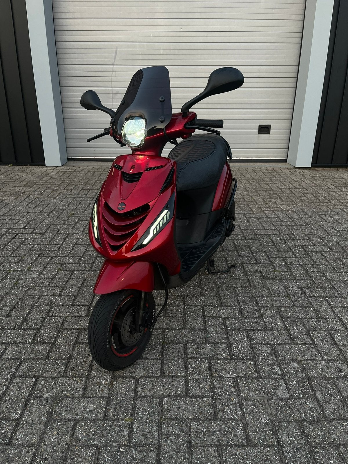 Zip 80cc full malossi 7000km stand! Vers, Fietsen en Brommers, Scooters | Piaggio, Zip, Ophalen of Verzenden, Zo goed als nieuw