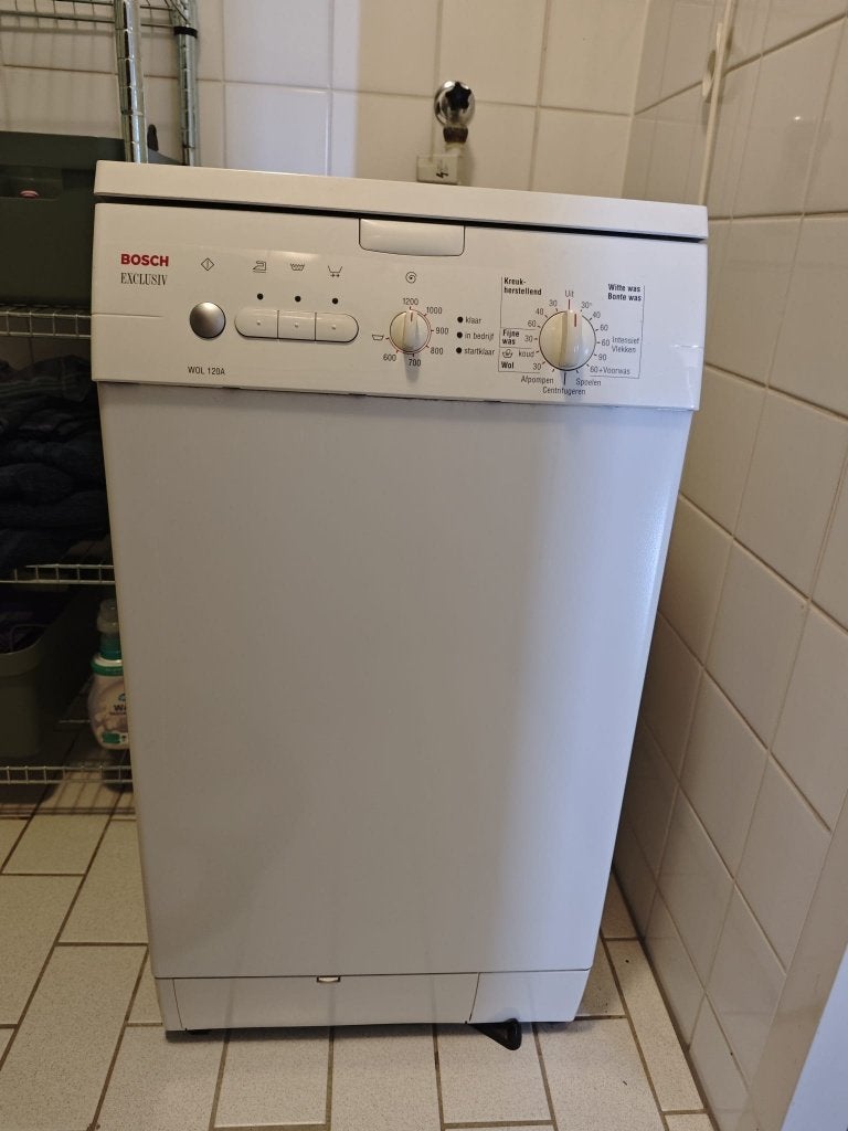Wasmachine Bosch Exclusiv GRATIS, Witgoed en Apparatuur, Wasmachines, Ophalen, 1200 tot 1600 toeren, Gebruikt, 4 tot 6 kg