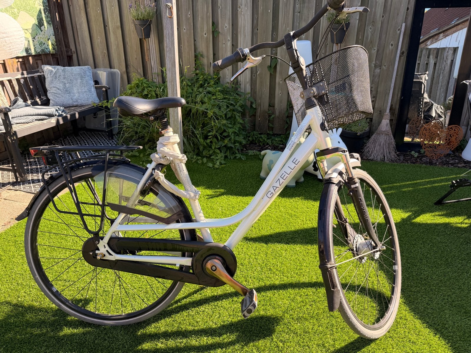 Gazelle Parijs damesfiets met mandje - Zo goed als nieuw, Fietsen en Brommers, Ophalen, Versnellingen, Zo goed als nieuw, 50 tot 53 cm