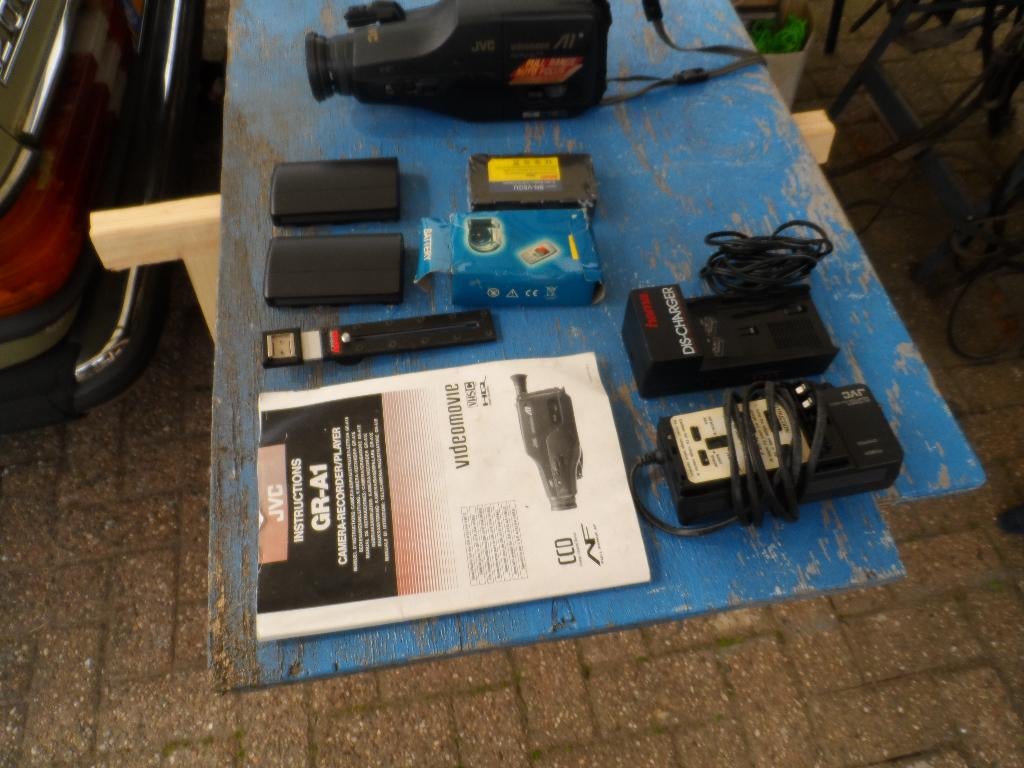 J,V,.C.  analoog  video camera, Ophalen of Verzenden, VHS of SVHS, (Video)band
