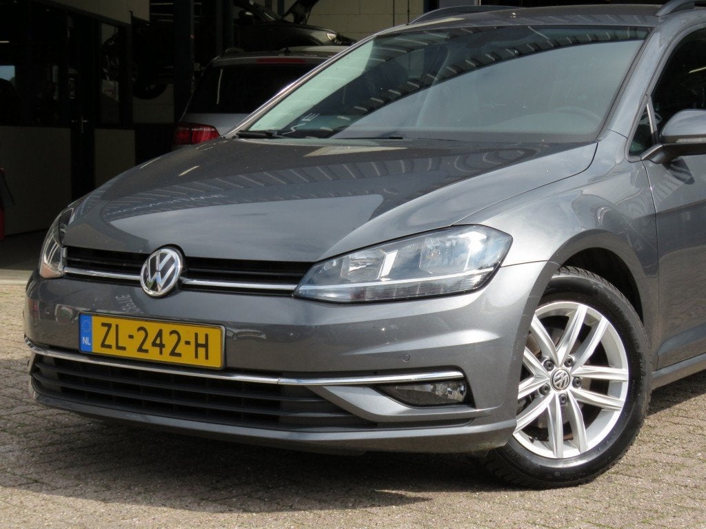 Volkswagen GOLF 1.4 TSI DSG-aut. Comfortline Business. / Car, 125 pk, 4 cilinders, Met garantie (alle), 19 km/l