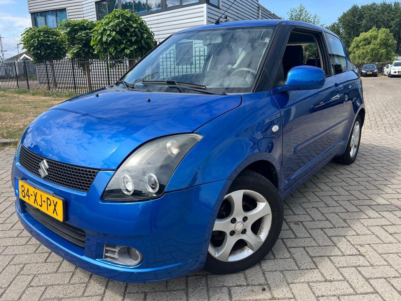Suzuki Swift 1.3 GA Airco Keyless Elektr Ramen, Auto's, Suzuki, Stof, Gebruikt, 31 €/maand, Swift