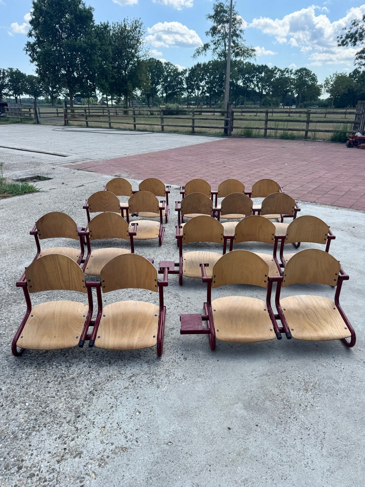 3x 3-zits en 5x 2-zits bankjes - Houten zittingen, Ophalen, Gebruikt, Overige kleuren, Vijf, Zes of meer stoelen