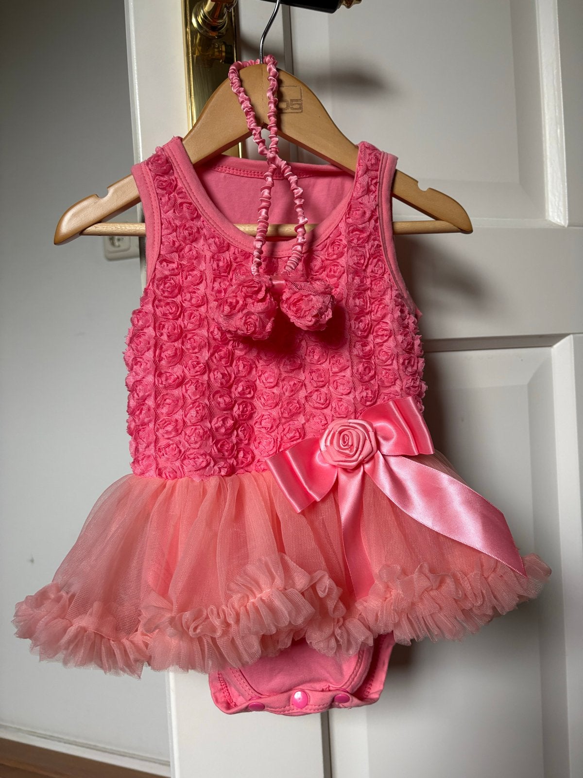 Kirei Sui jurkje roze met roosjes en tule, Ophalen of Verzenden, Zo goed als nieuw, Meisje