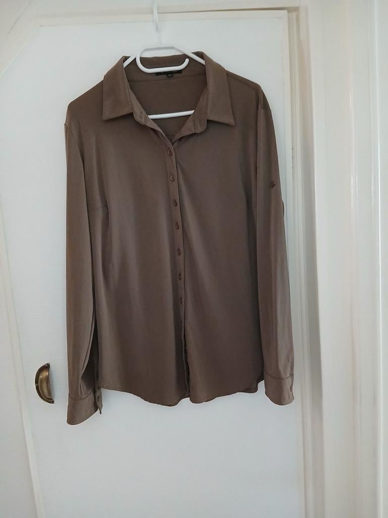 Mooie kreukvrije blouse XXL taupe - Mi Piace, Kleding | Dames, Mi Piace, Bruin, Maat 46/48 (XL) of groter, Ophalen of Verzenden