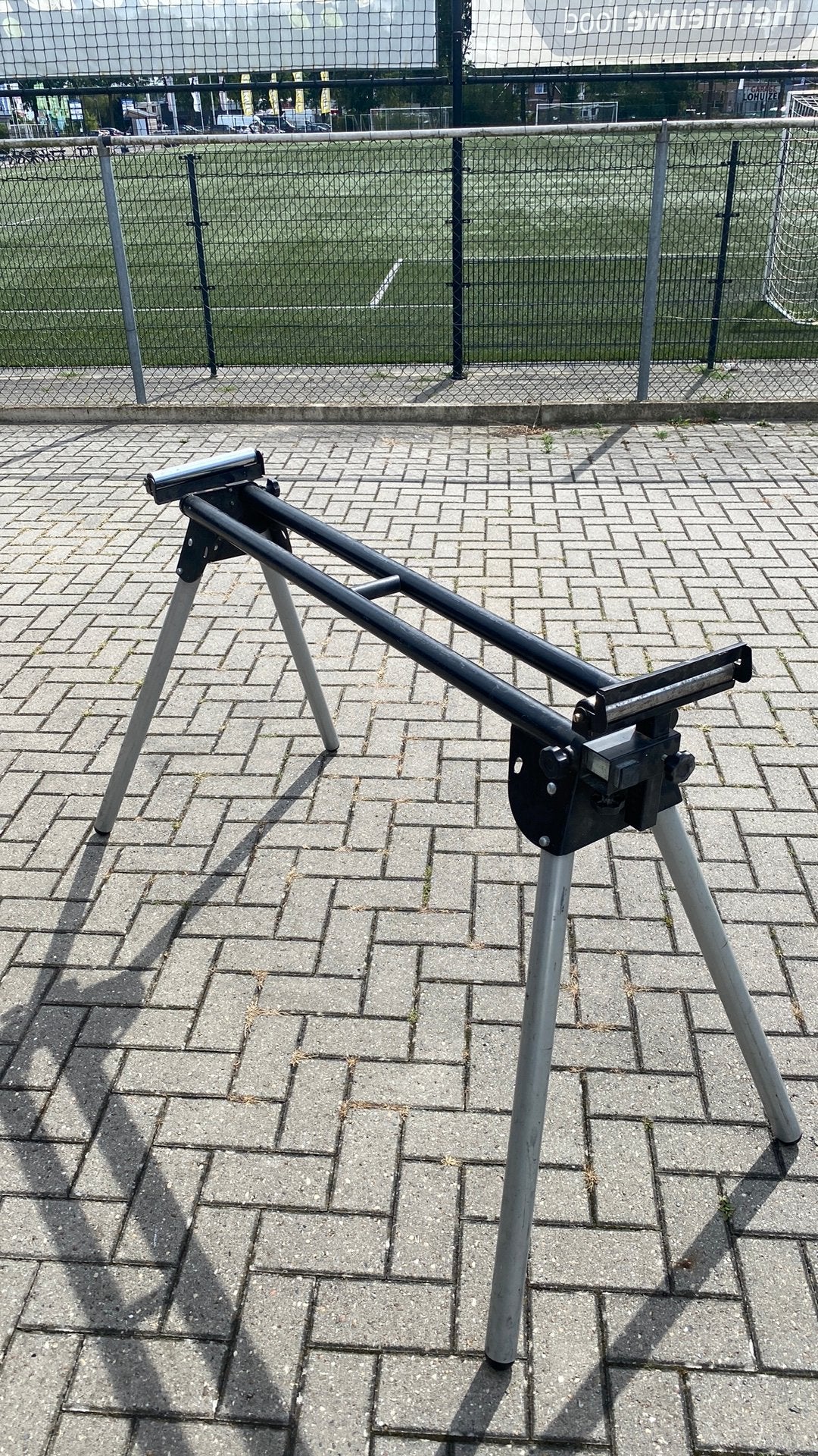 Stevige/vertelbare zaagtafel, Ophalen, Zo goed als nieuw, Boor- en/of Breekhamer
