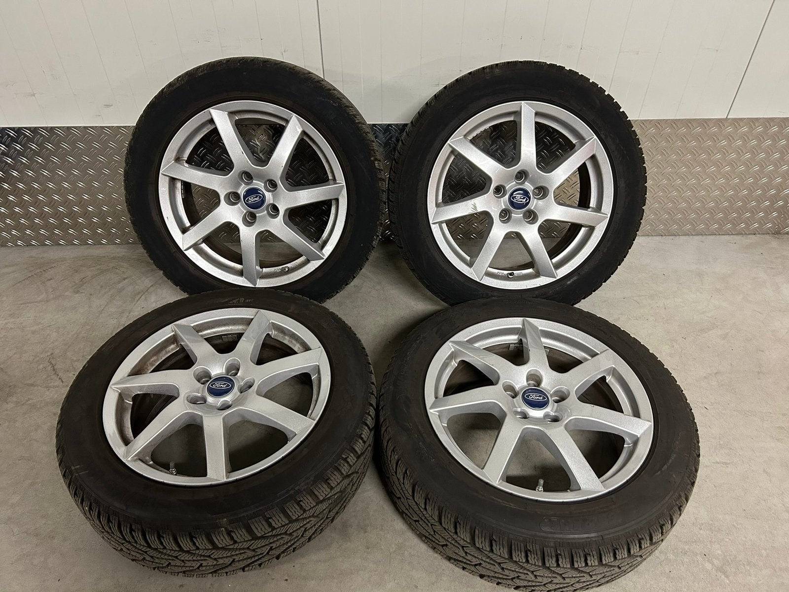 Ford Focus Volvo V60 S60 17 inch 5x108 winterset, Ophalen, Banden en Velgen, Ford Volvo, 17 inch