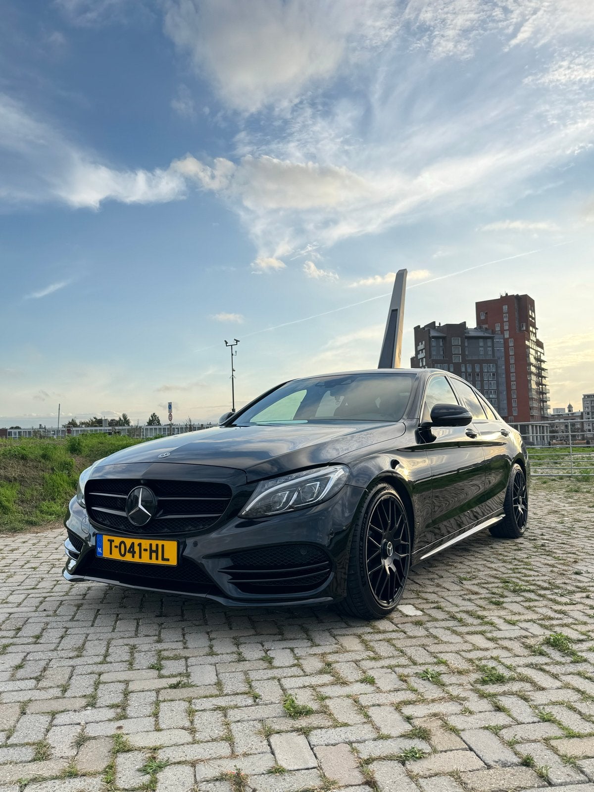 Mercedes-Benz C-Klasse C300 AMG 245pk 9G-TRONIC (Dealer ond), Automaat, Parkeerassistent, 1800 kg, 4 cilinders