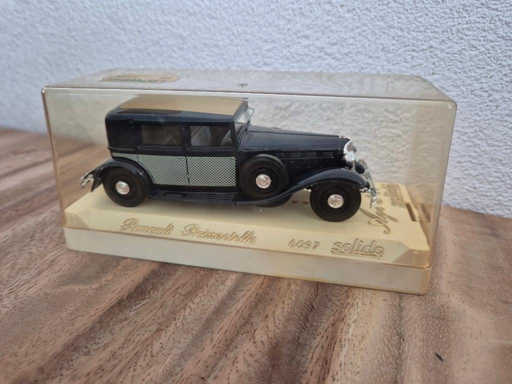 Solido 1:43 #4097 Renault Reinastella, Solido, Auto, Solido, Ophalen of Verzenden
