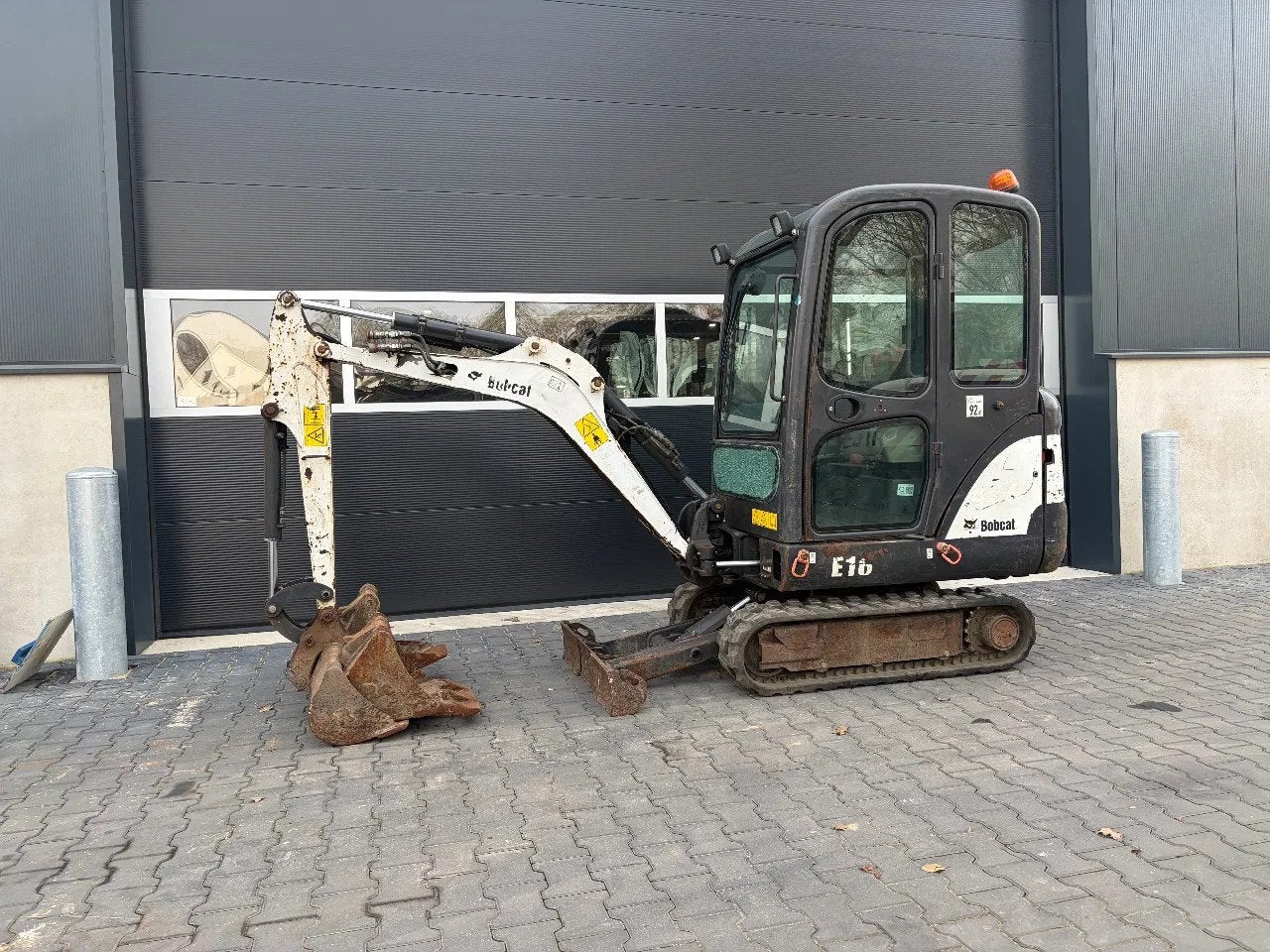 Bobcat E16 minigraver/graafmachine (bj 2013), Zakelijke goederen, Machines en Bouw | Kranen en Graafmachines, Graafmachine