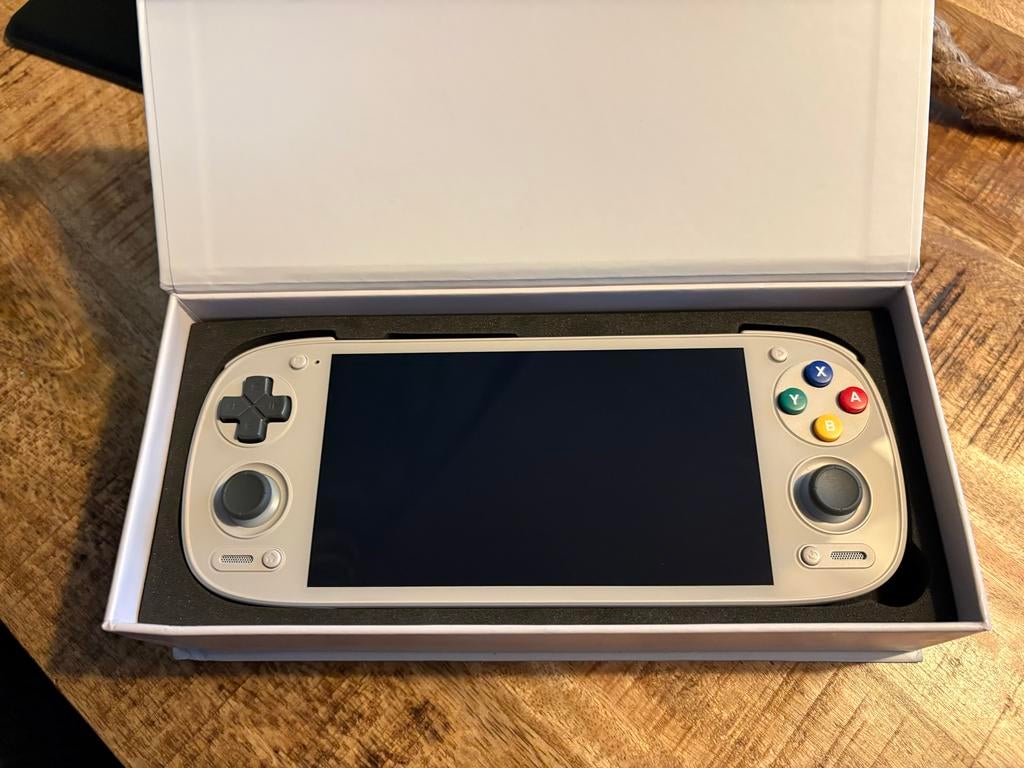 Retroid Pocket G2 Retro Gaming Handheld Console, Ophalen of Verzenden, Retroid, Zo goed als nieuw