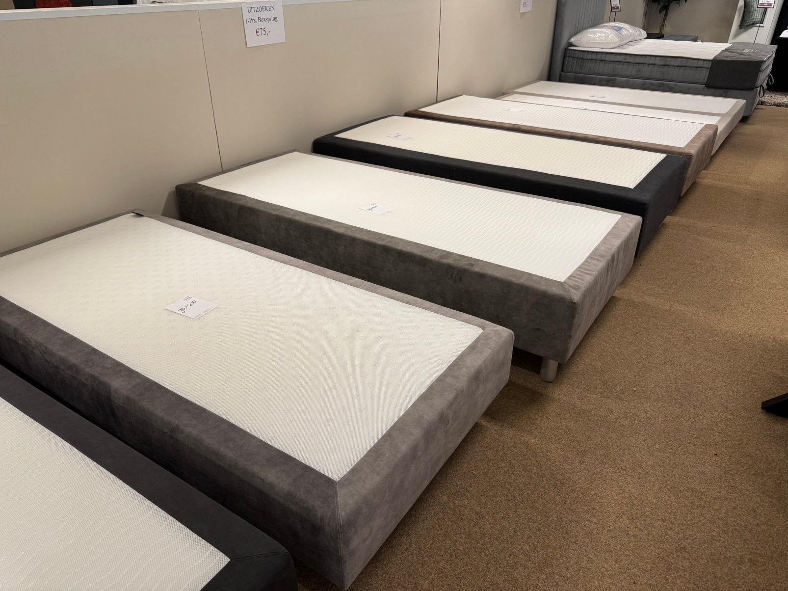 1-Persoons Boxspring onderstel €49- Direct/Leverbaar, Ophalen, #Boxspring#1-Persoons#Onderstel#Direct#Slapen, 90 cm, Eenpersoons