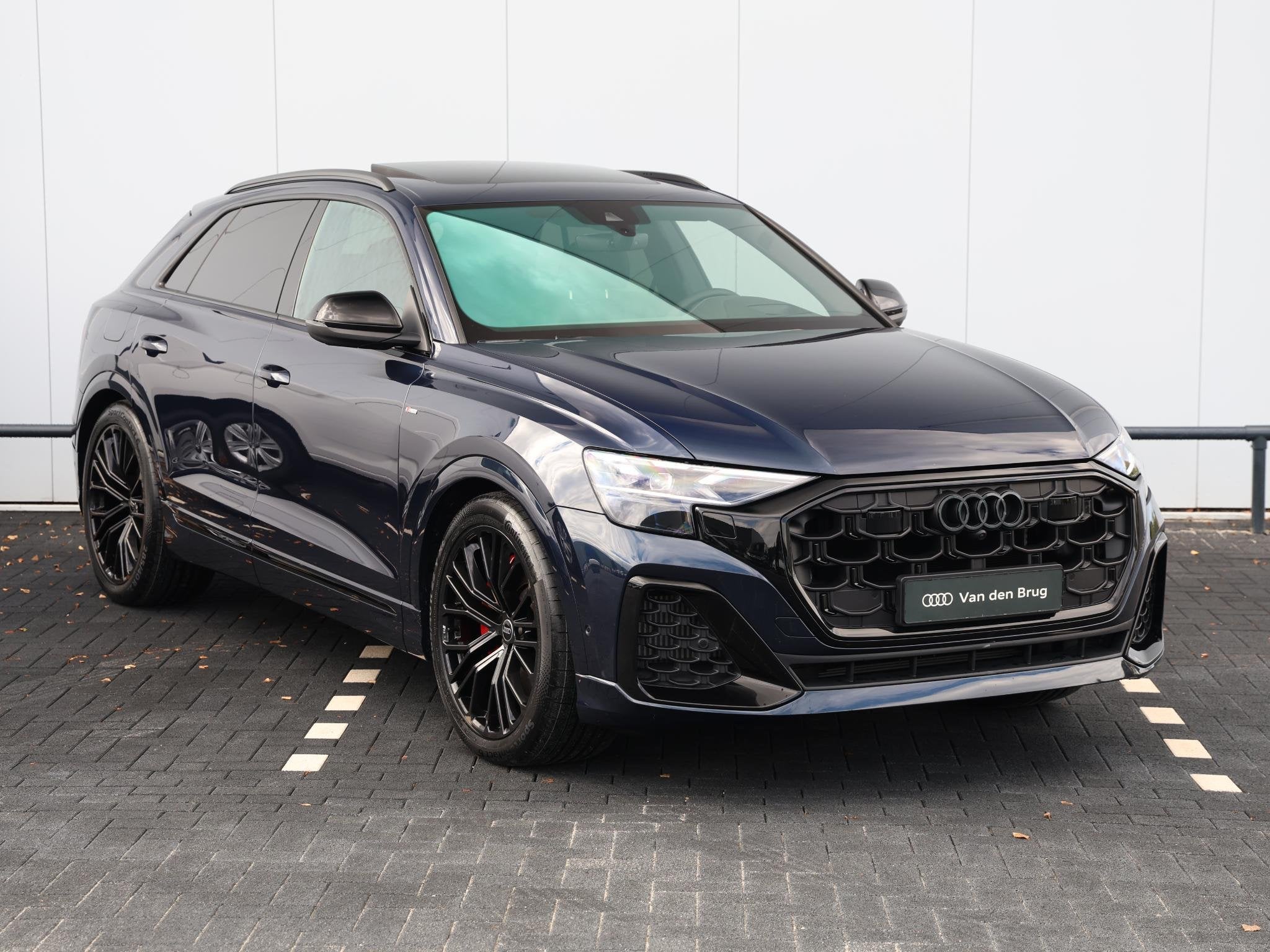 Audi Q8 55 TFSI e quattro Pro Line S 394pk | B&O | Panoramad, Auto's, Gebruikt, 26 kWh, Plug-in hybride, Bedrijf