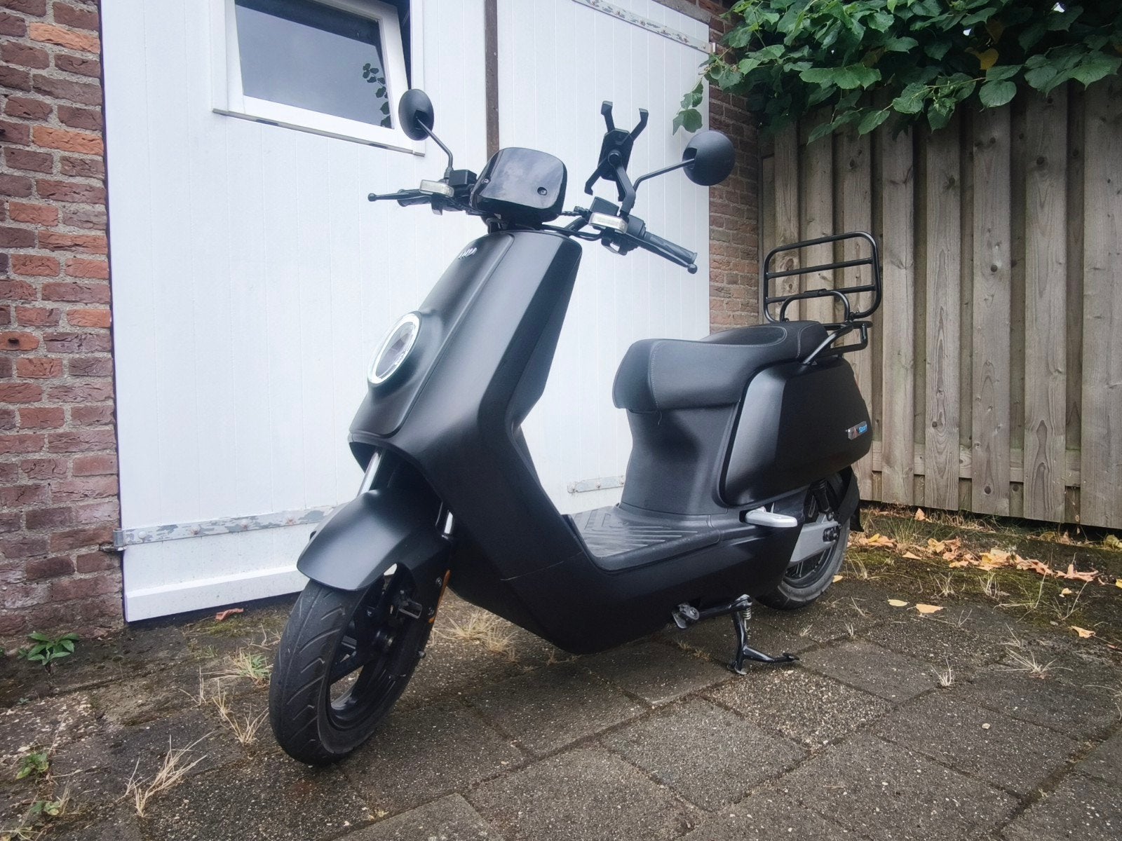 NIU N-Sport  - met 2 Niu accu's, Ophalen, Zo goed als nieuw, Elektrisch, Overige merken