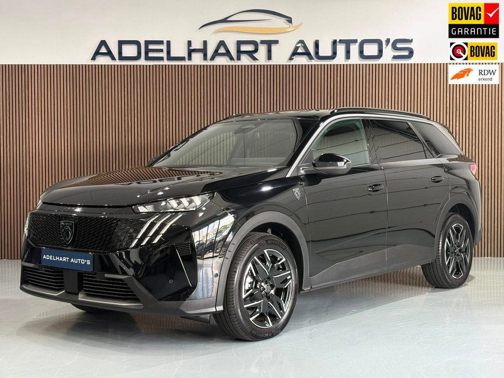 Peugeot 5008 1.2 Hybrid 145 GT 7 Pers / Navigatie full map /, Auto's, Peugeot, 145 pk, Zwart, 7 stoelen, Zwart