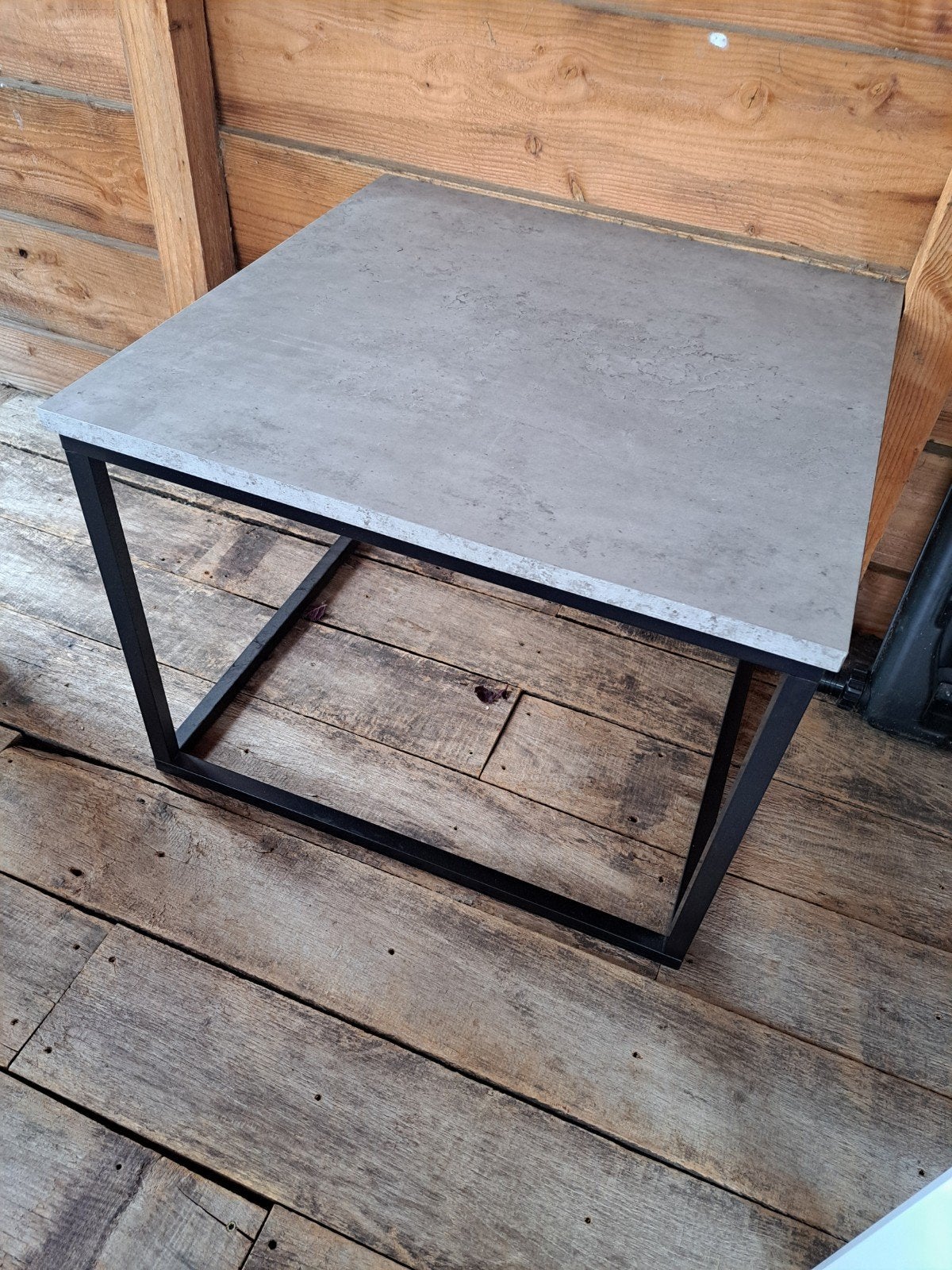 Bijzettafel betonlook 60x60x45 cm, Ophalen, Gebruikt, Modern, Industrieel, Vierkant