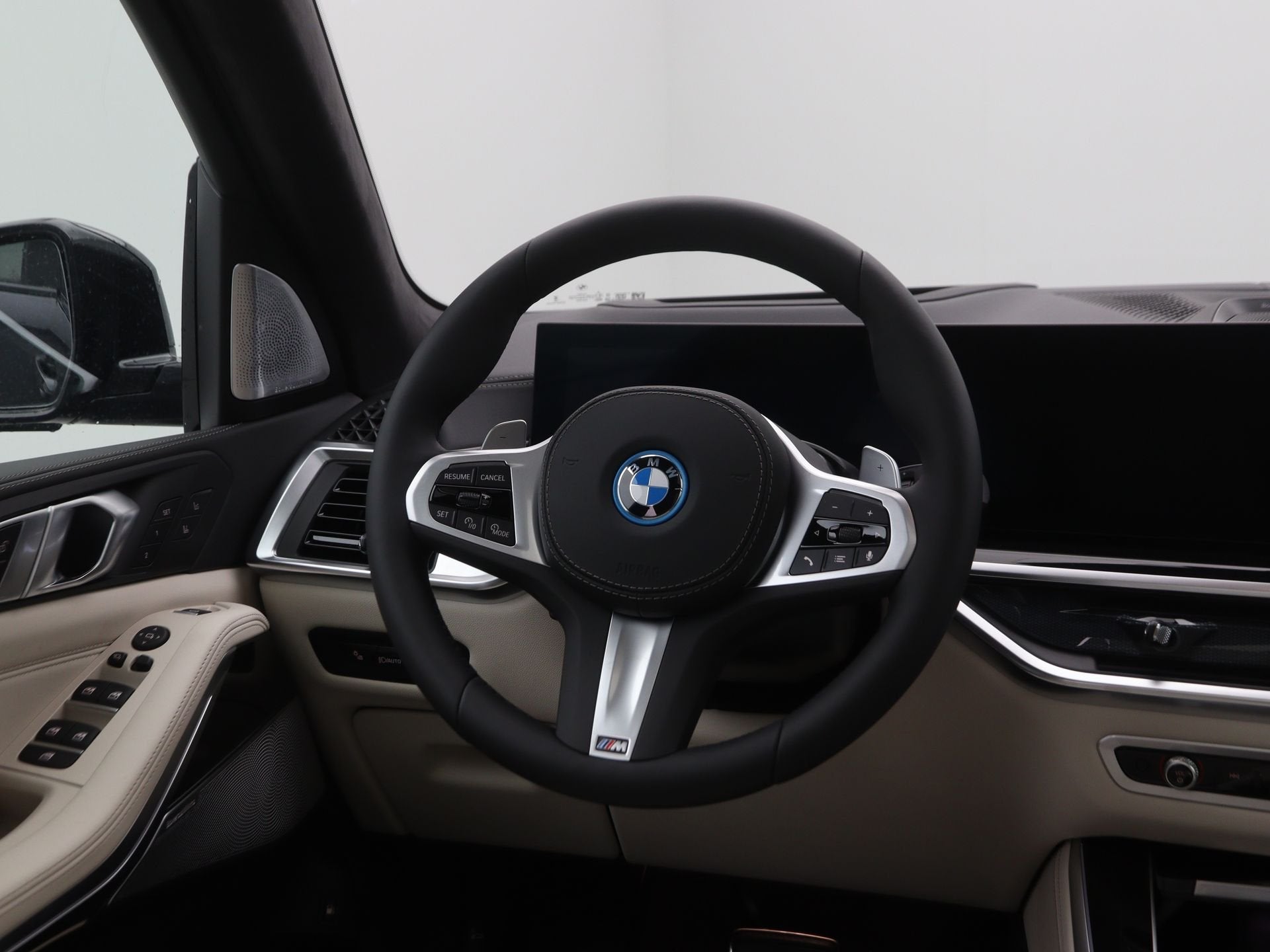 BMW X5 xDrive50e (bj 2026, automaat), Auto's, Automaat, X5, 2395 kg, Overige brandstoffen
