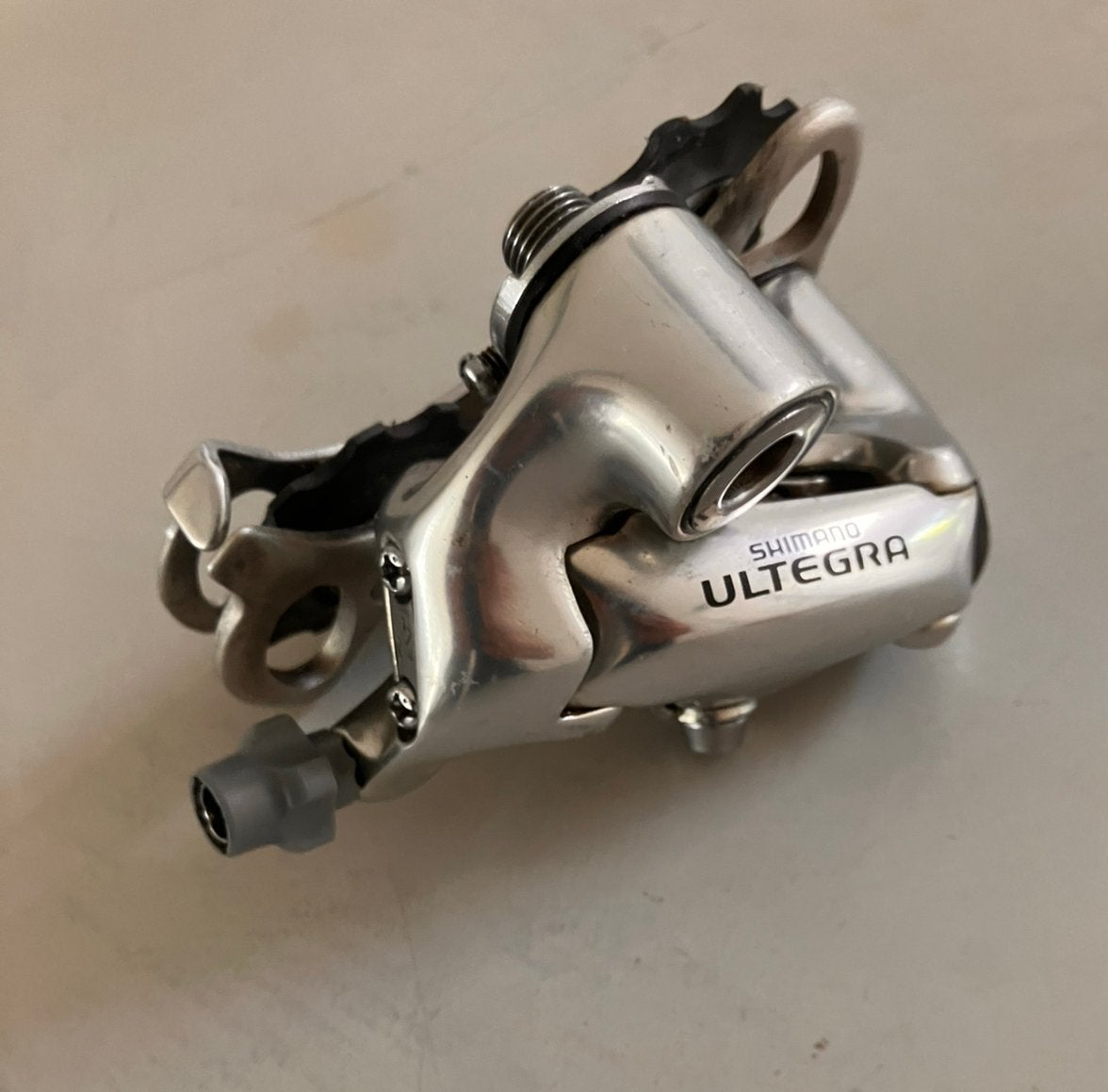 Shimano Ultegra RD-6500 9 speed achterderailleur. Nieuwstaat, Ophalen of Verzenden, Zo goed als nieuw, Derailleur of Ketting, Aluminium